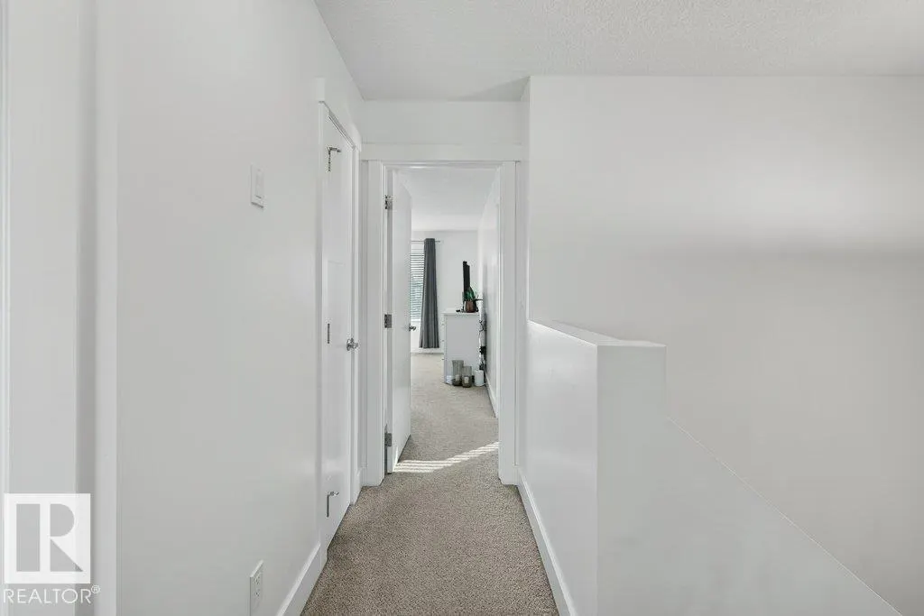 424 GENESIS Court