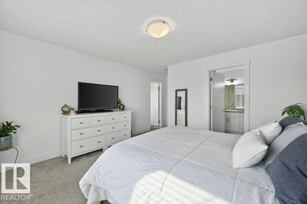 424 GENESIS Court