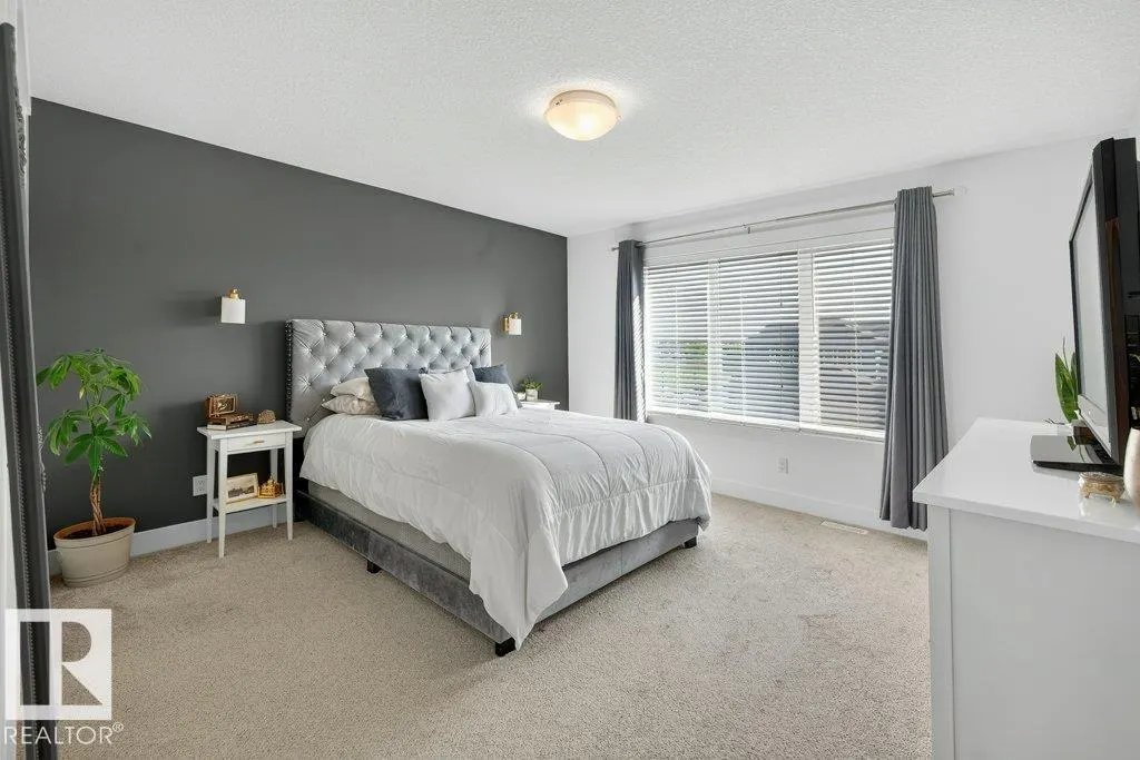 424 GENESIS Court