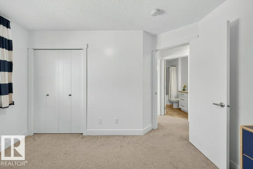 424 GENESIS Court