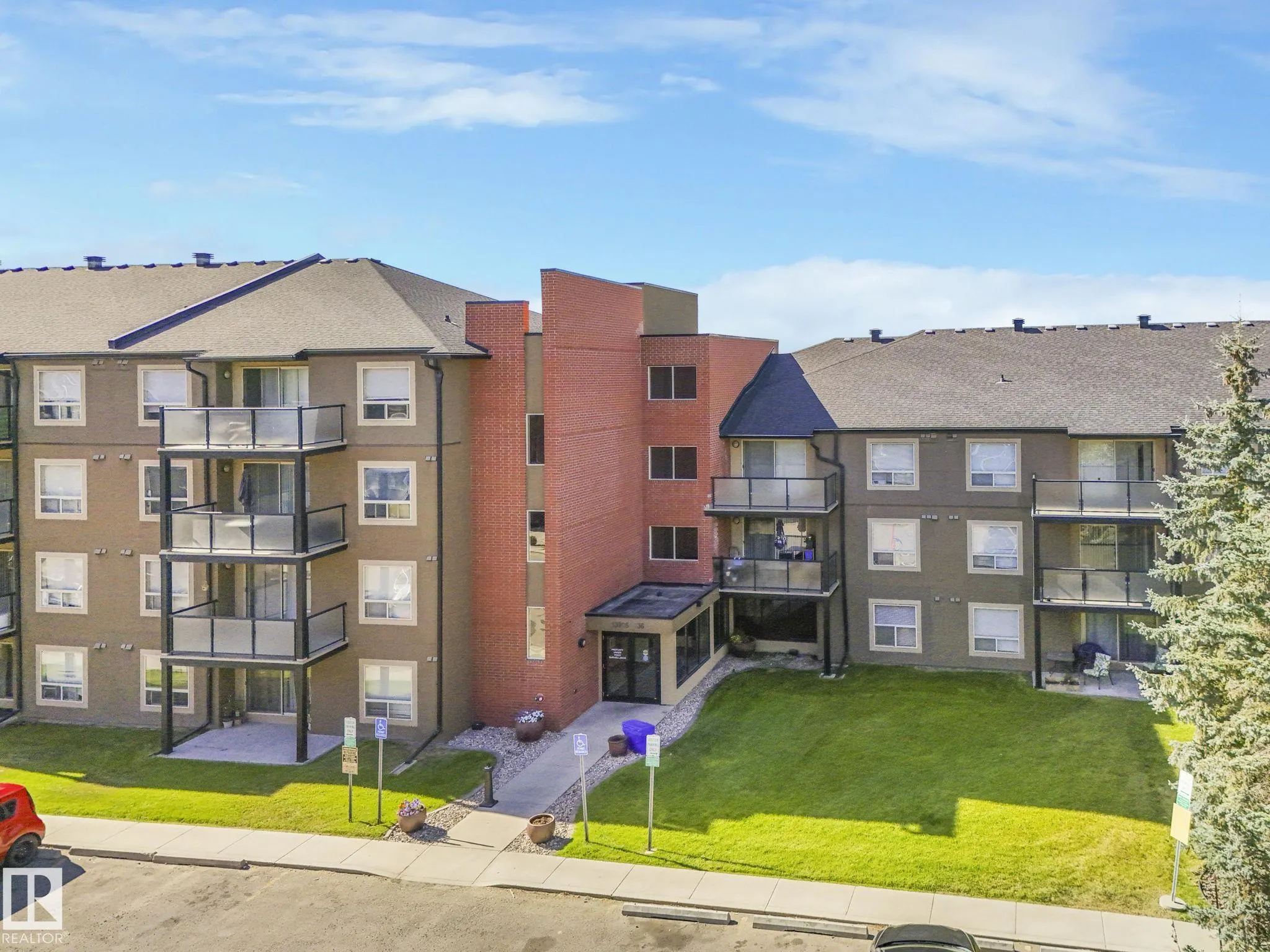 13908 136 Street