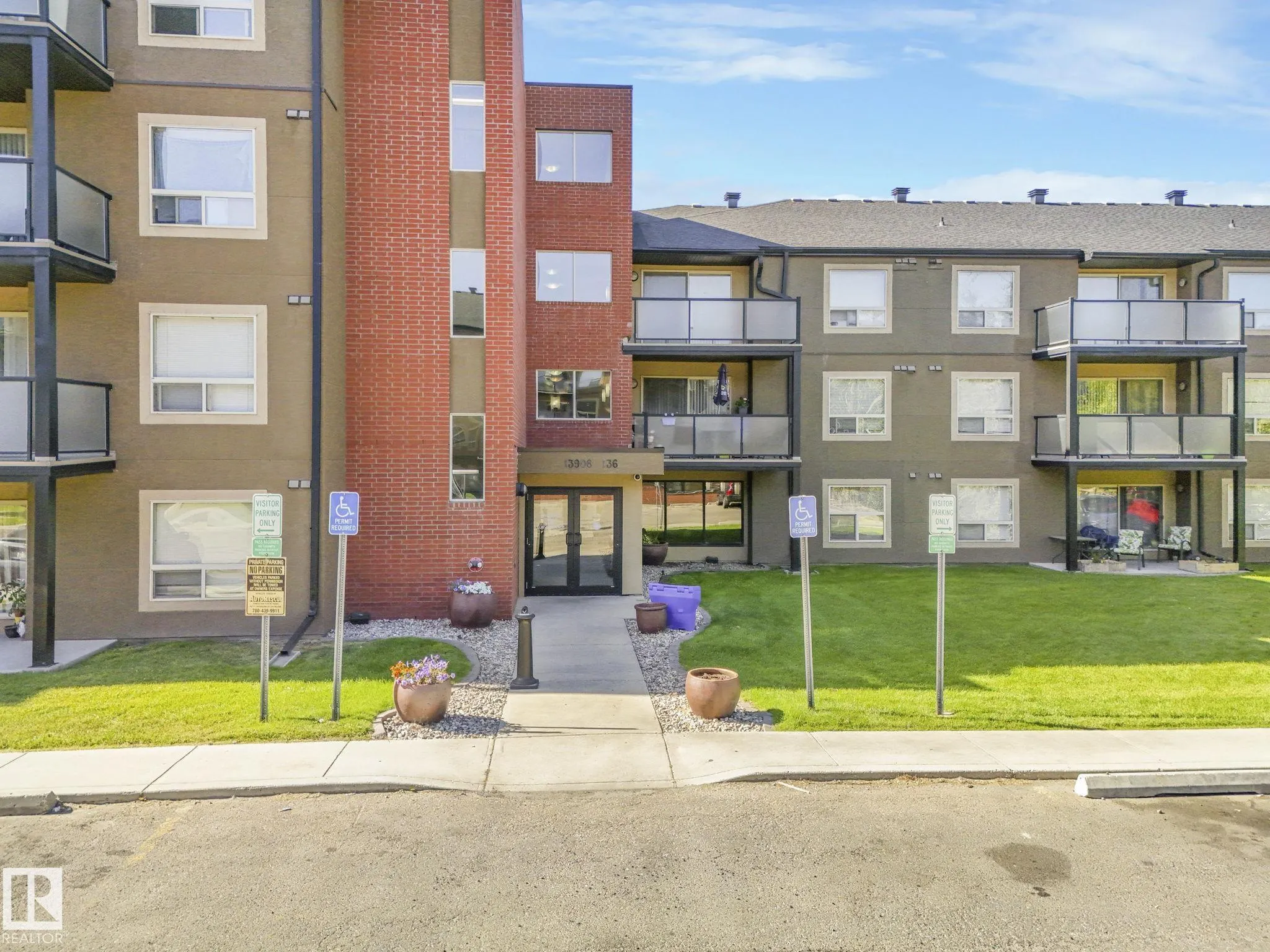 13908 136 Street