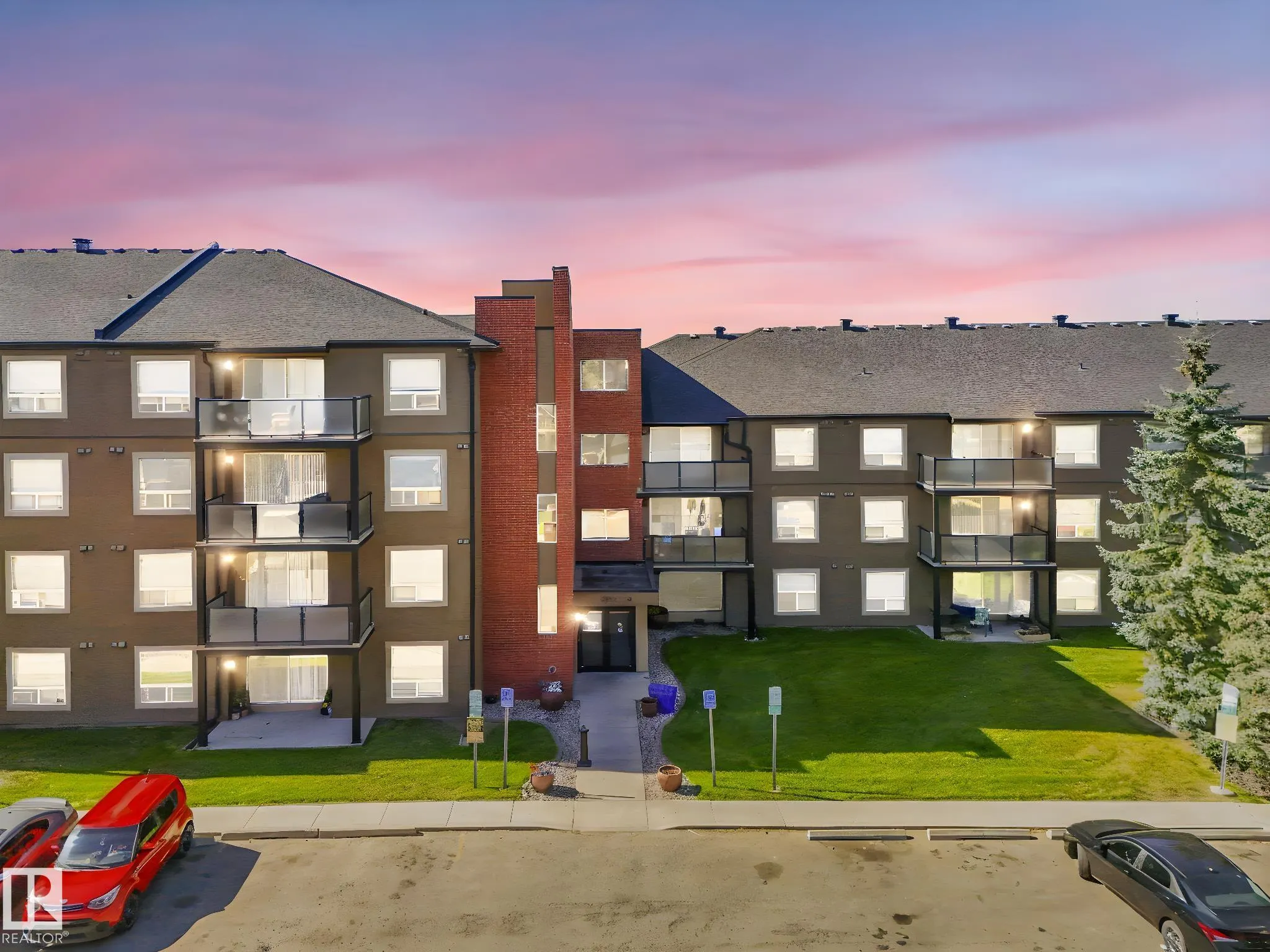 13908 136 Street