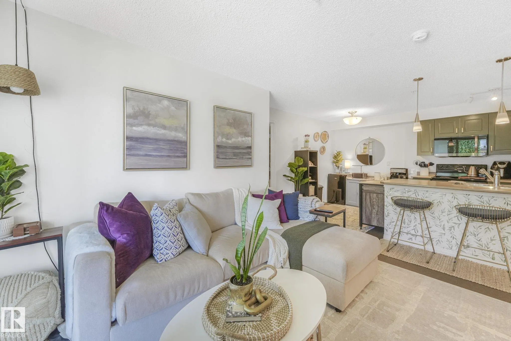 13908 136 Street