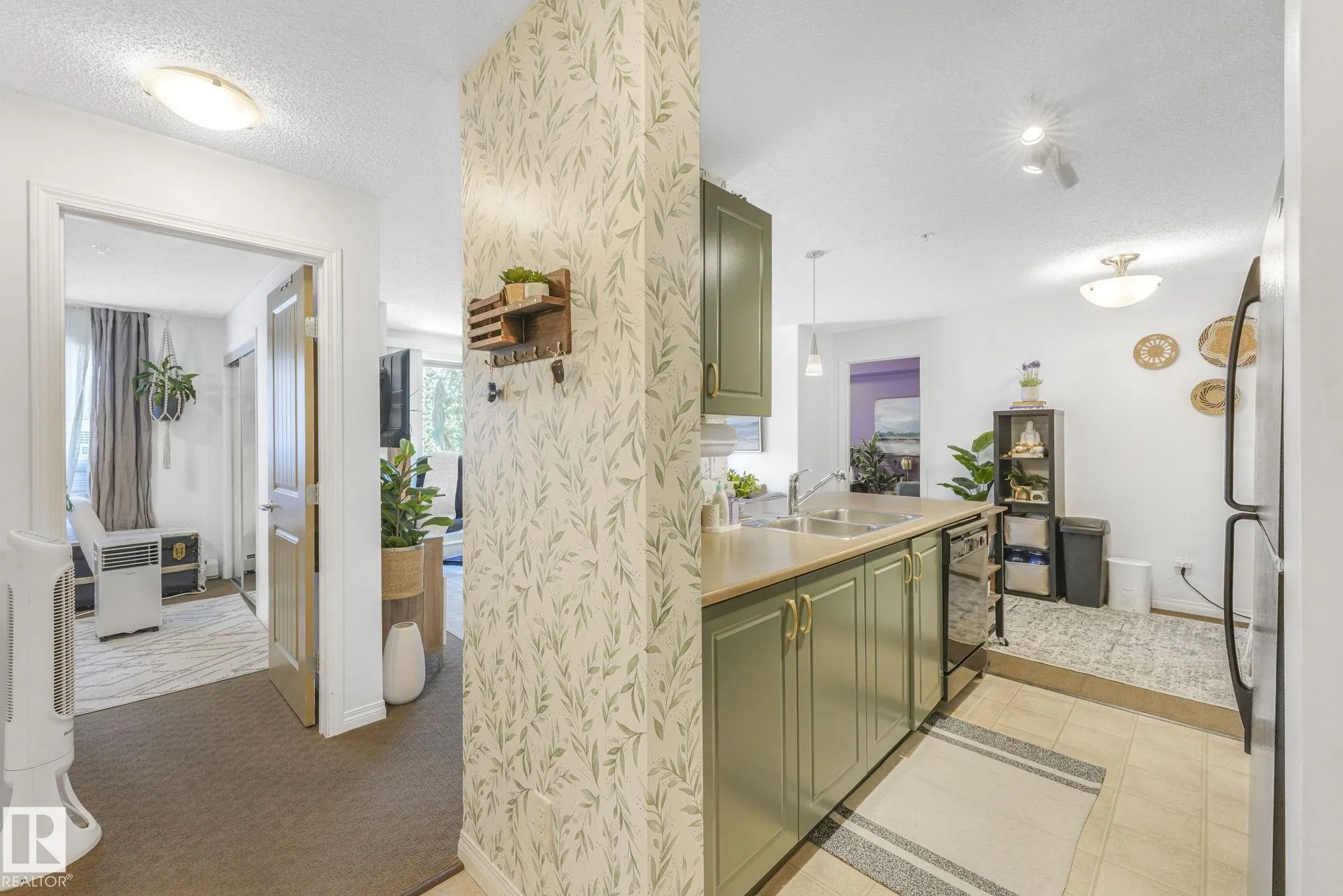 13908 136 Street