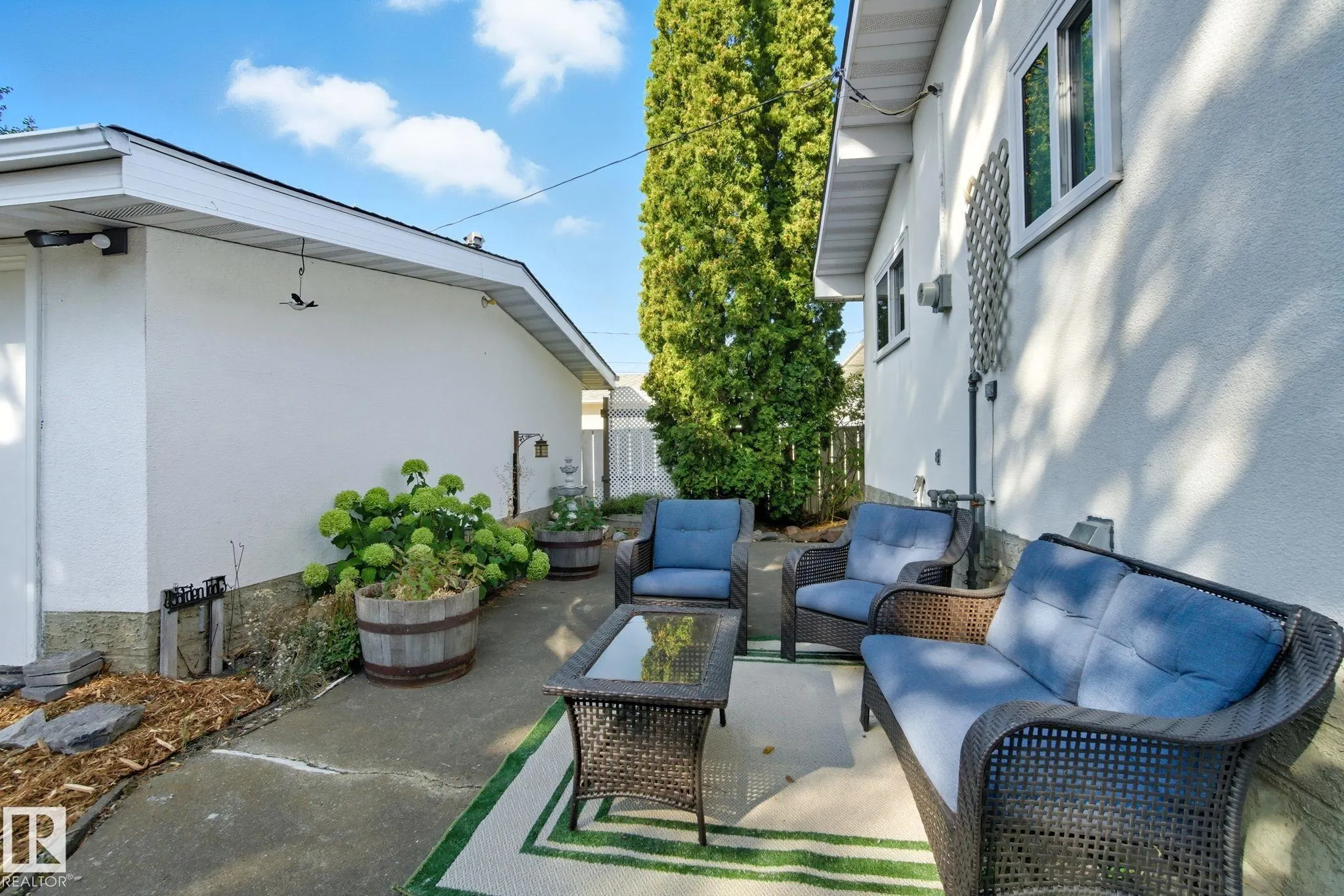 16109 88A Avenue