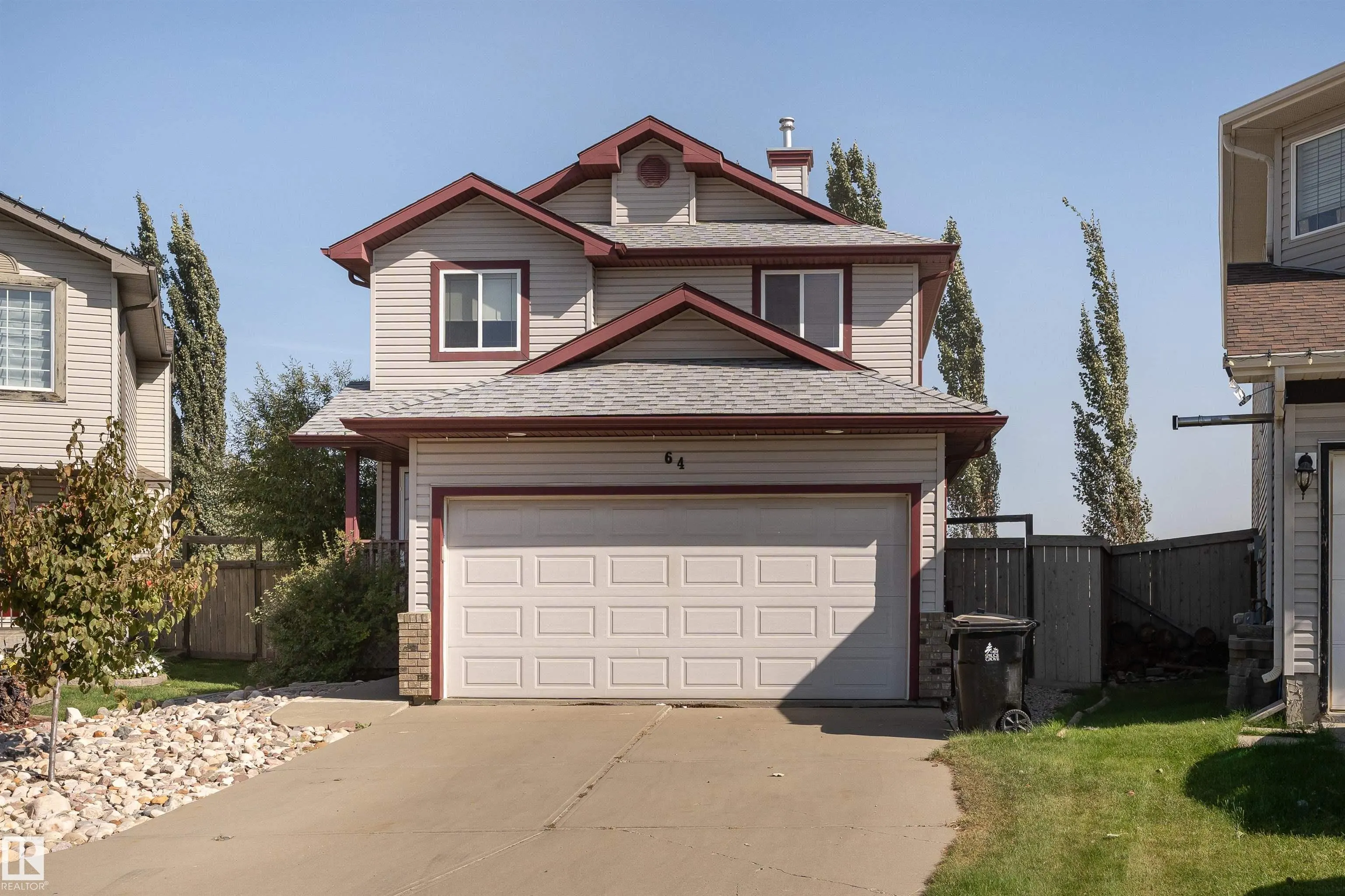 64 LEYLAND Way