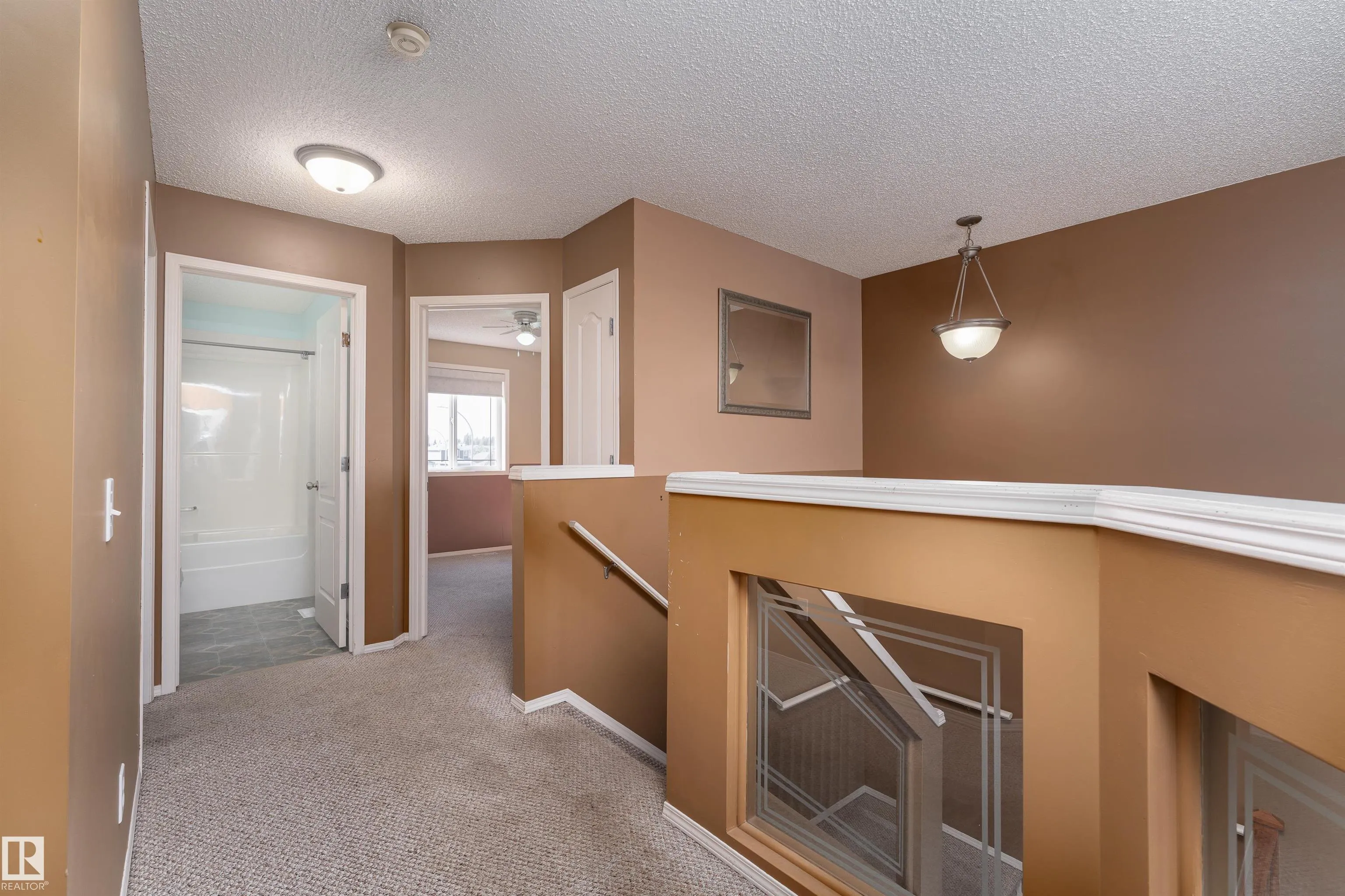 64 LEYLAND Way