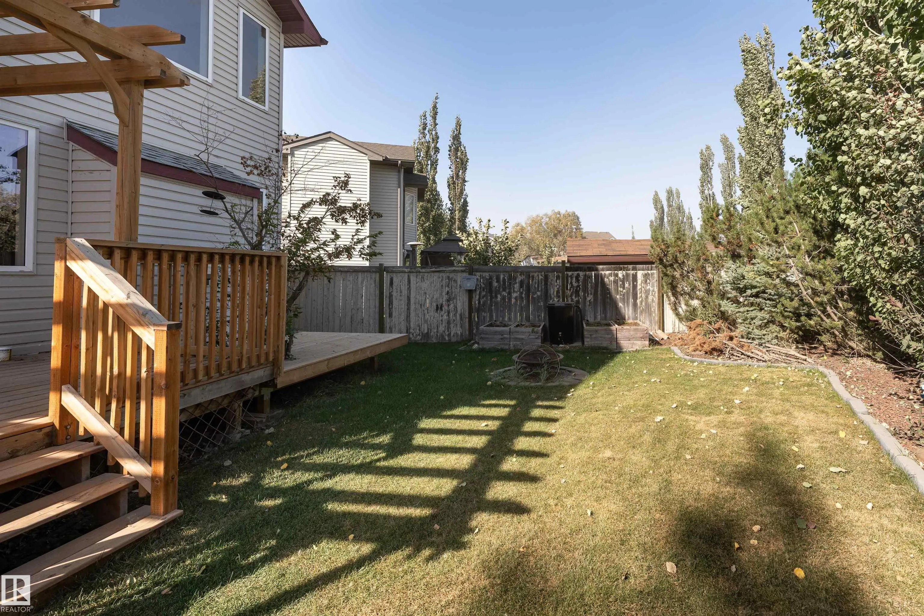 64 LEYLAND Way