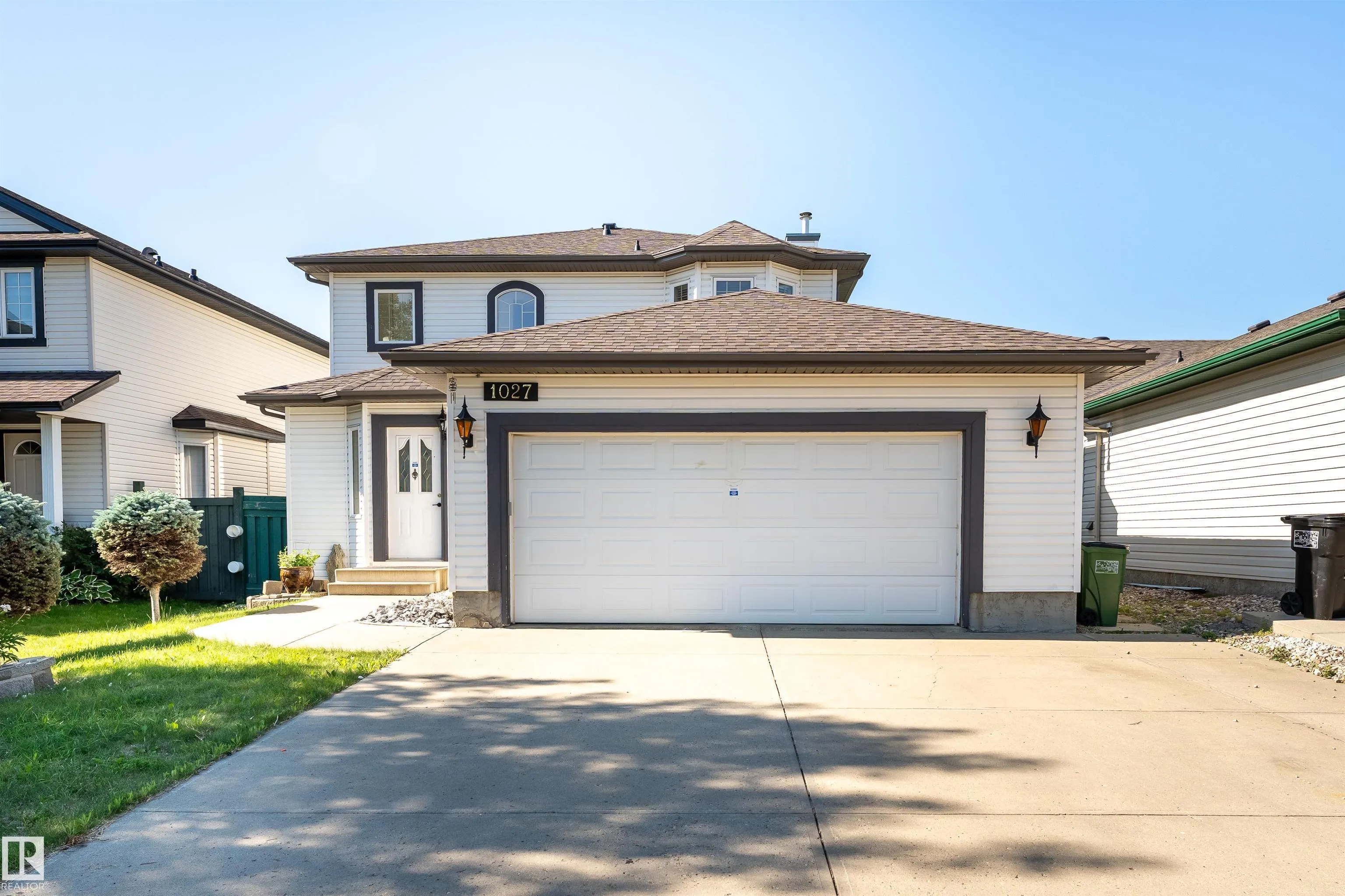 1027 GRAHAM Court