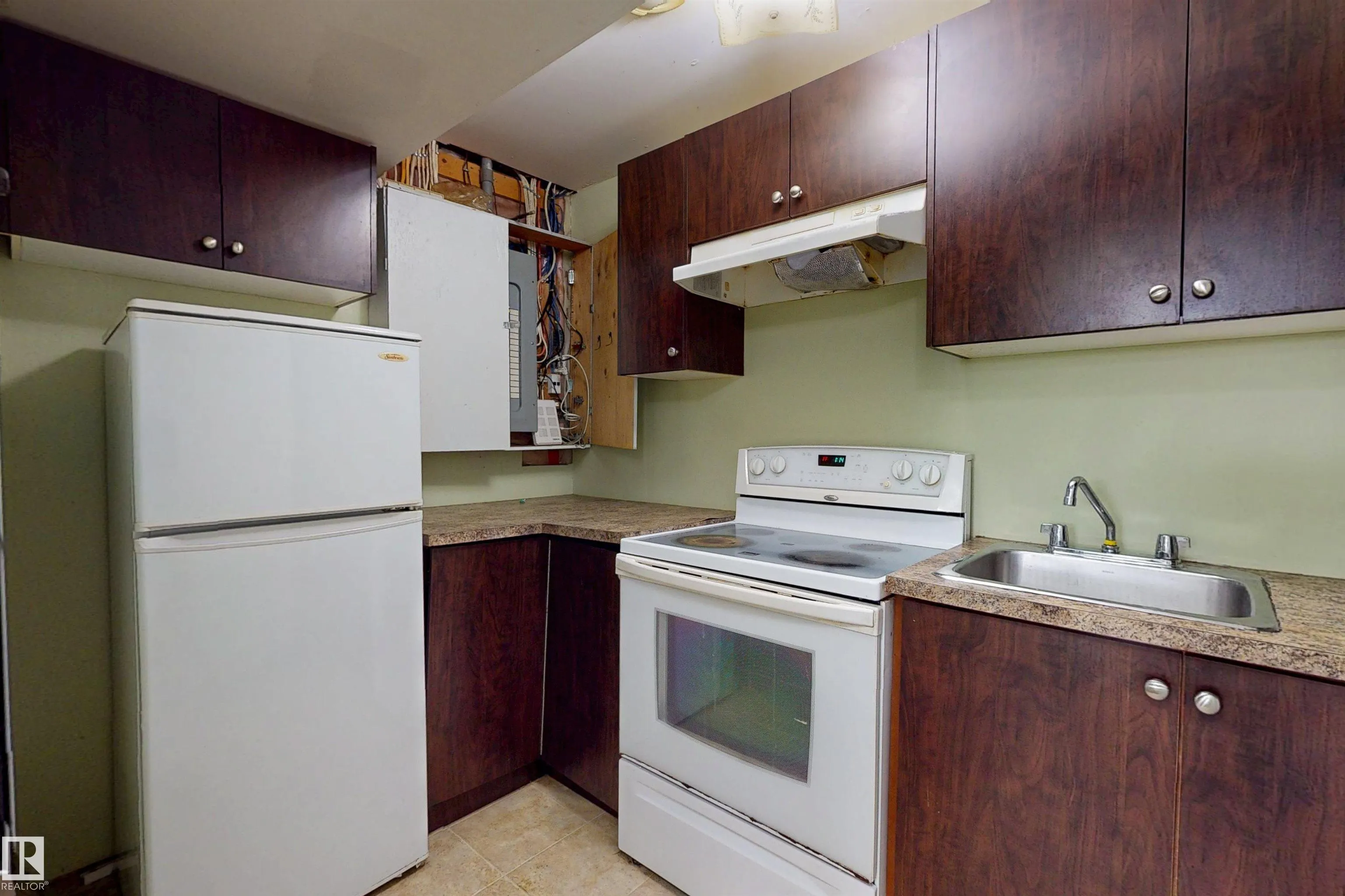 2931 26 AVE