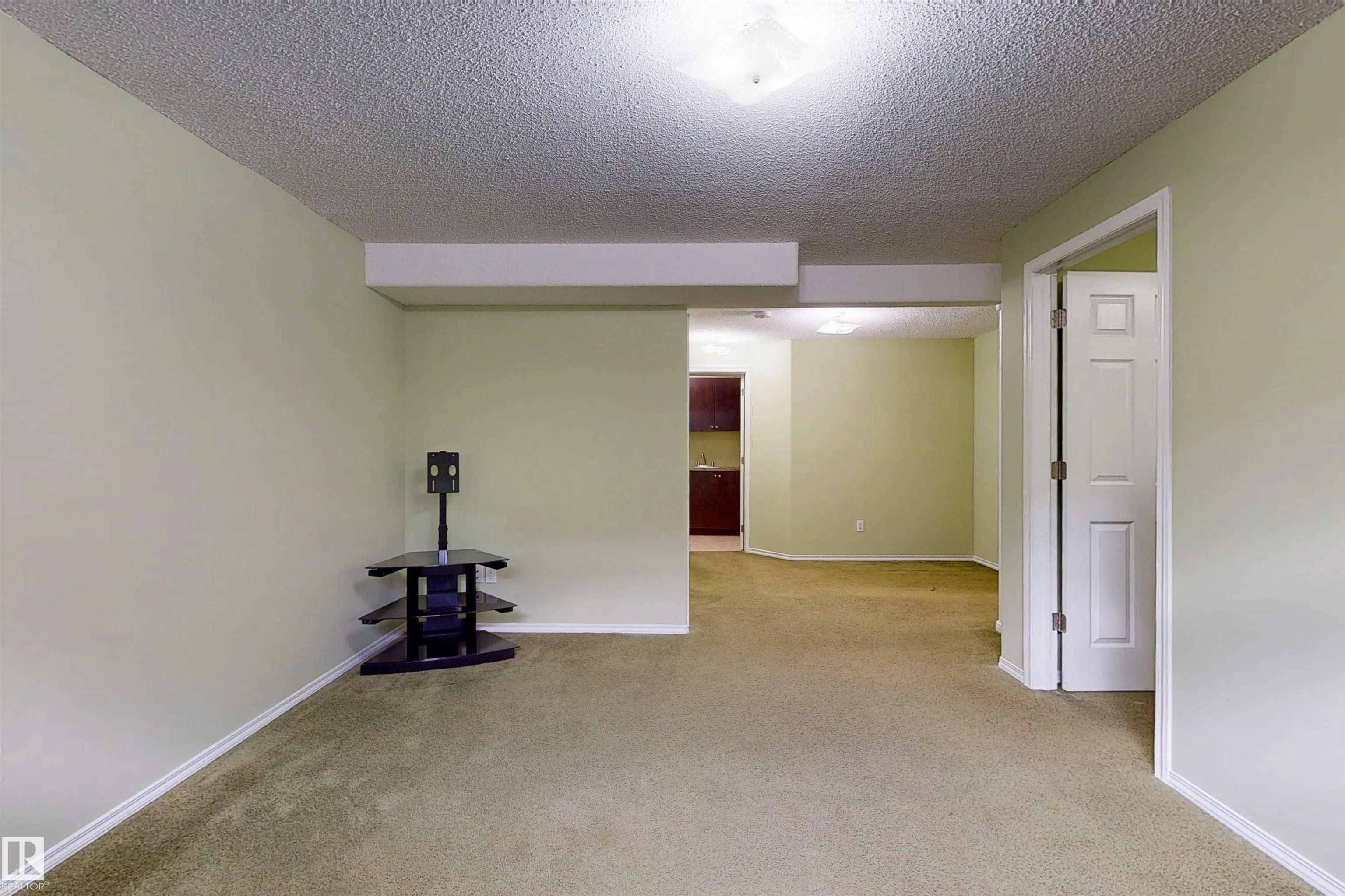 2931 26 AVE