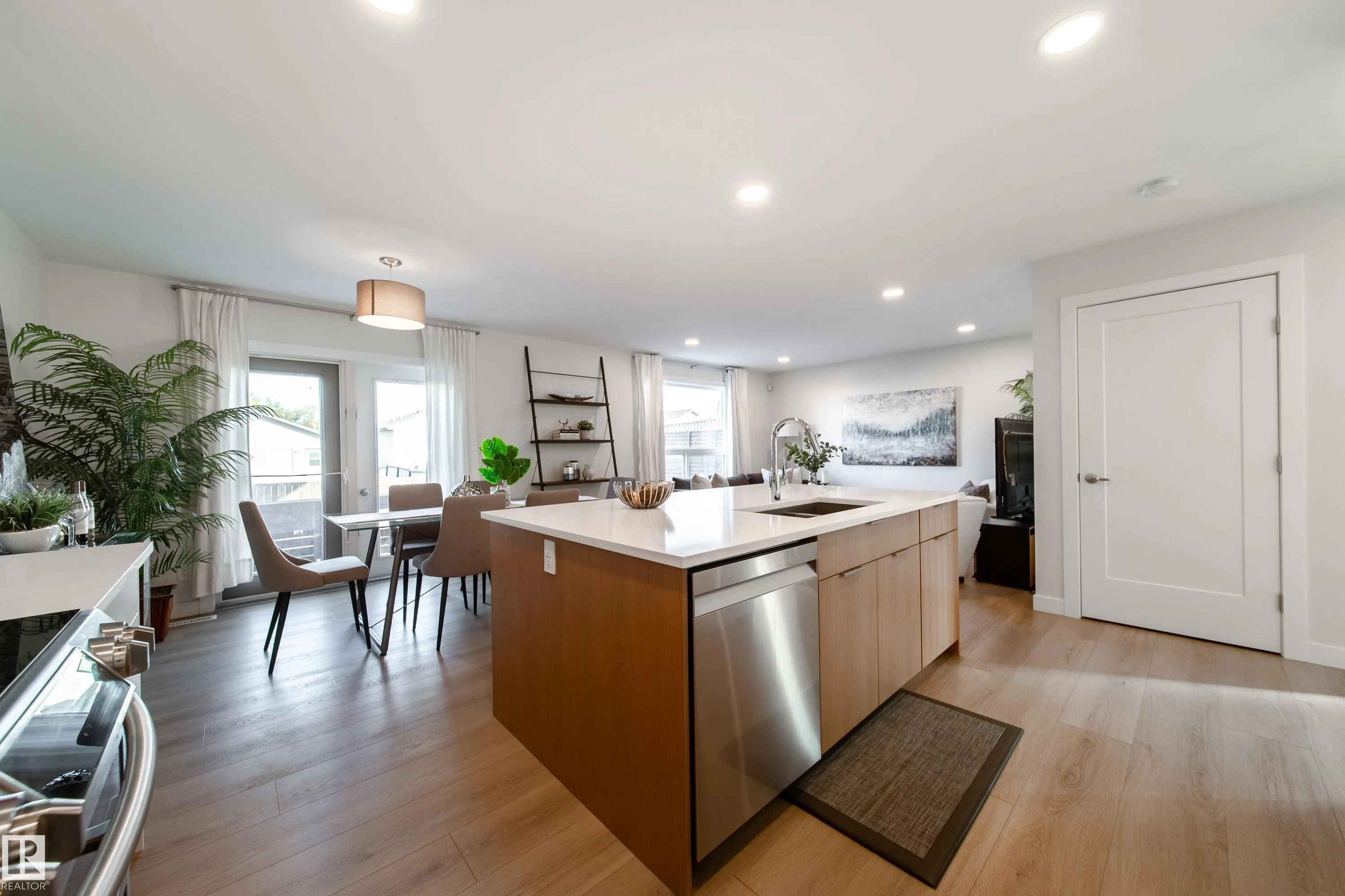 13059 35 Street