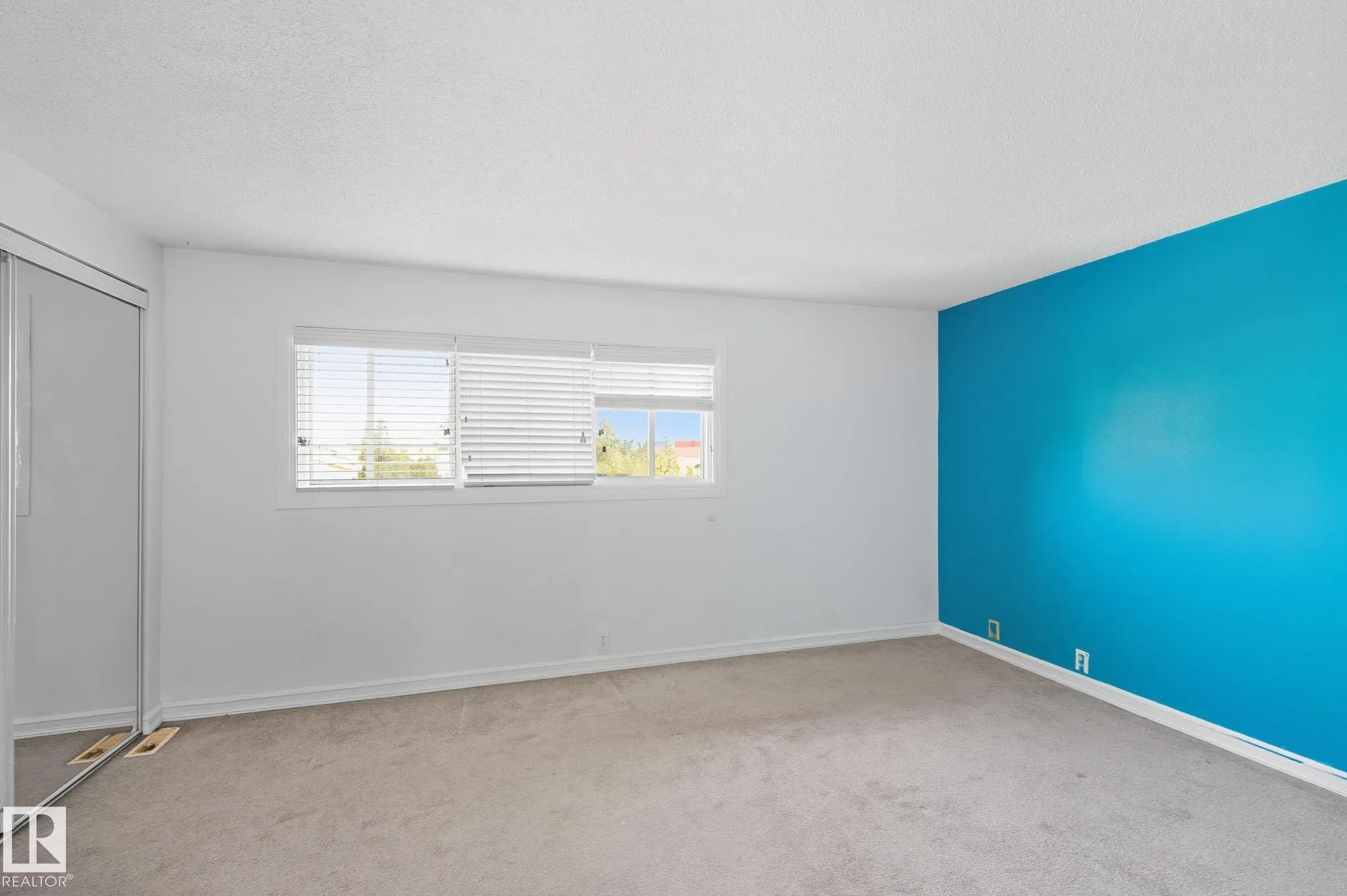 18014 93 Avenue