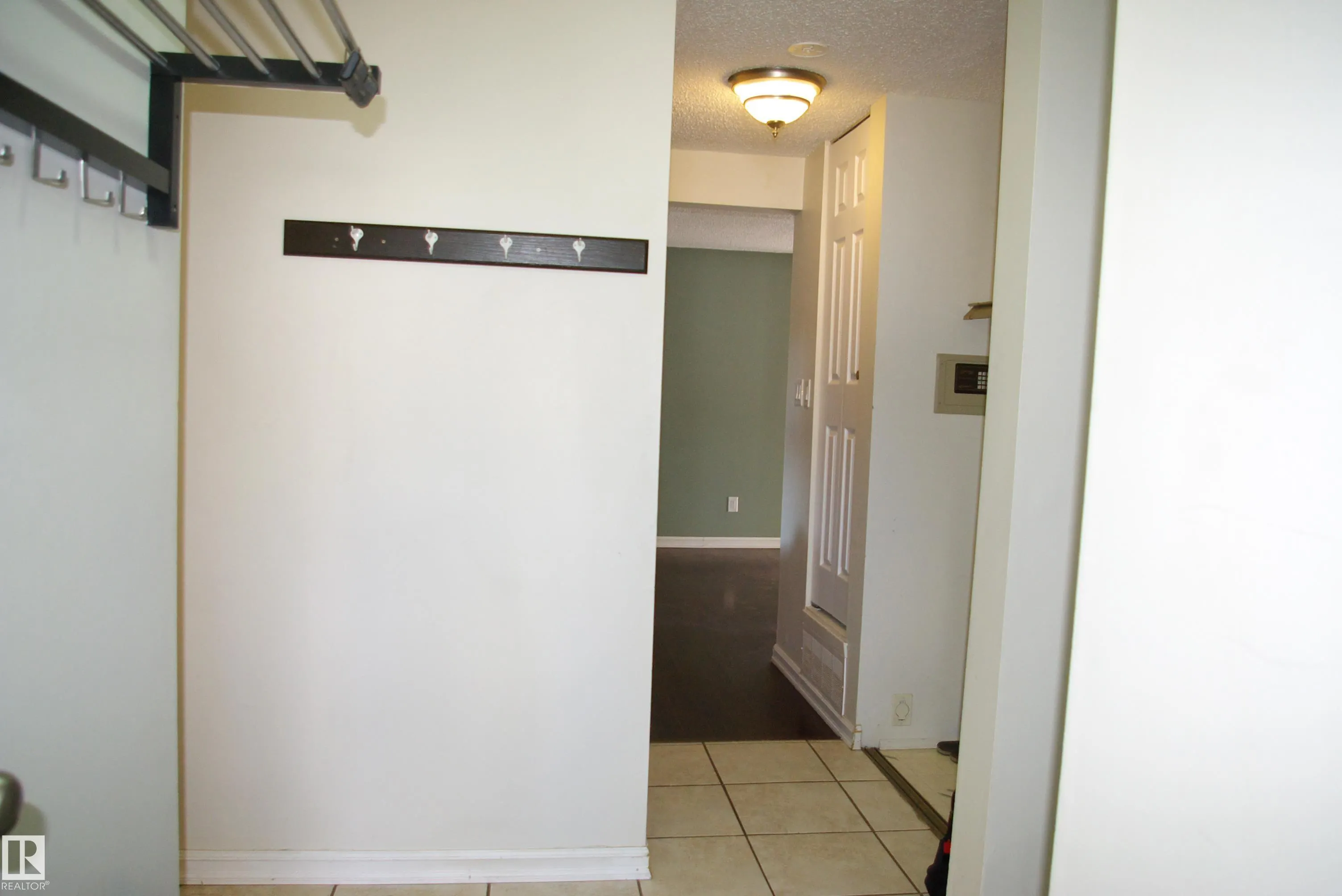 30 GREENFIELD Estates