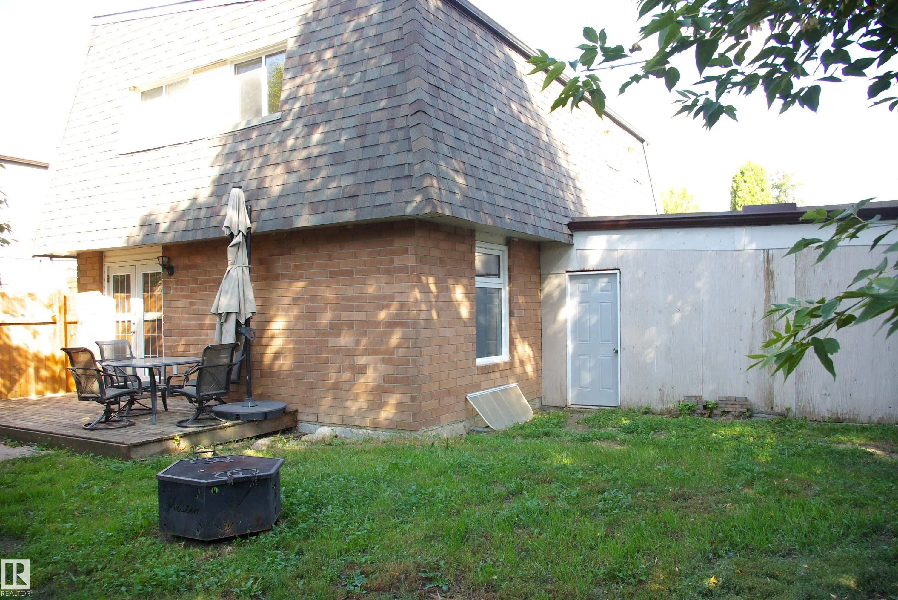 30 GREENFIELD Estates