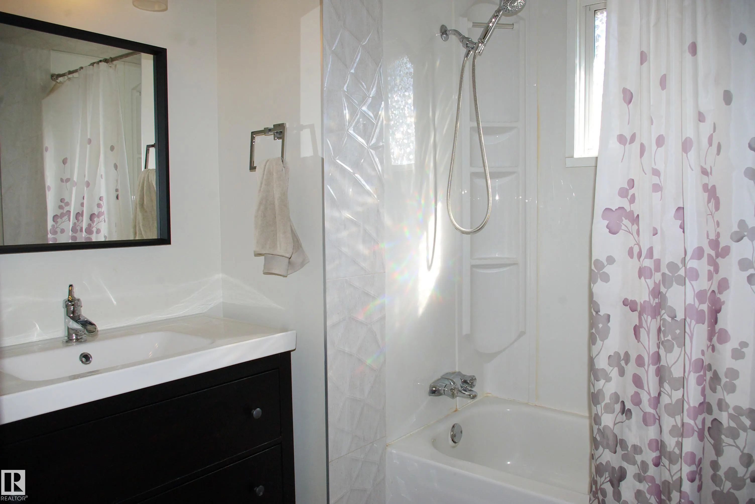 30 GREENFIELD Estates