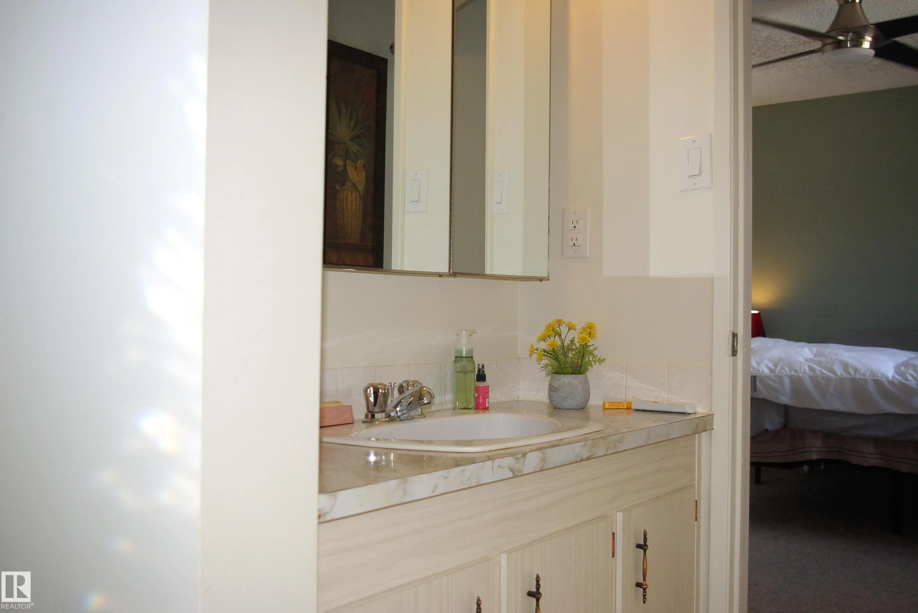 30 GREENFIELD Estates