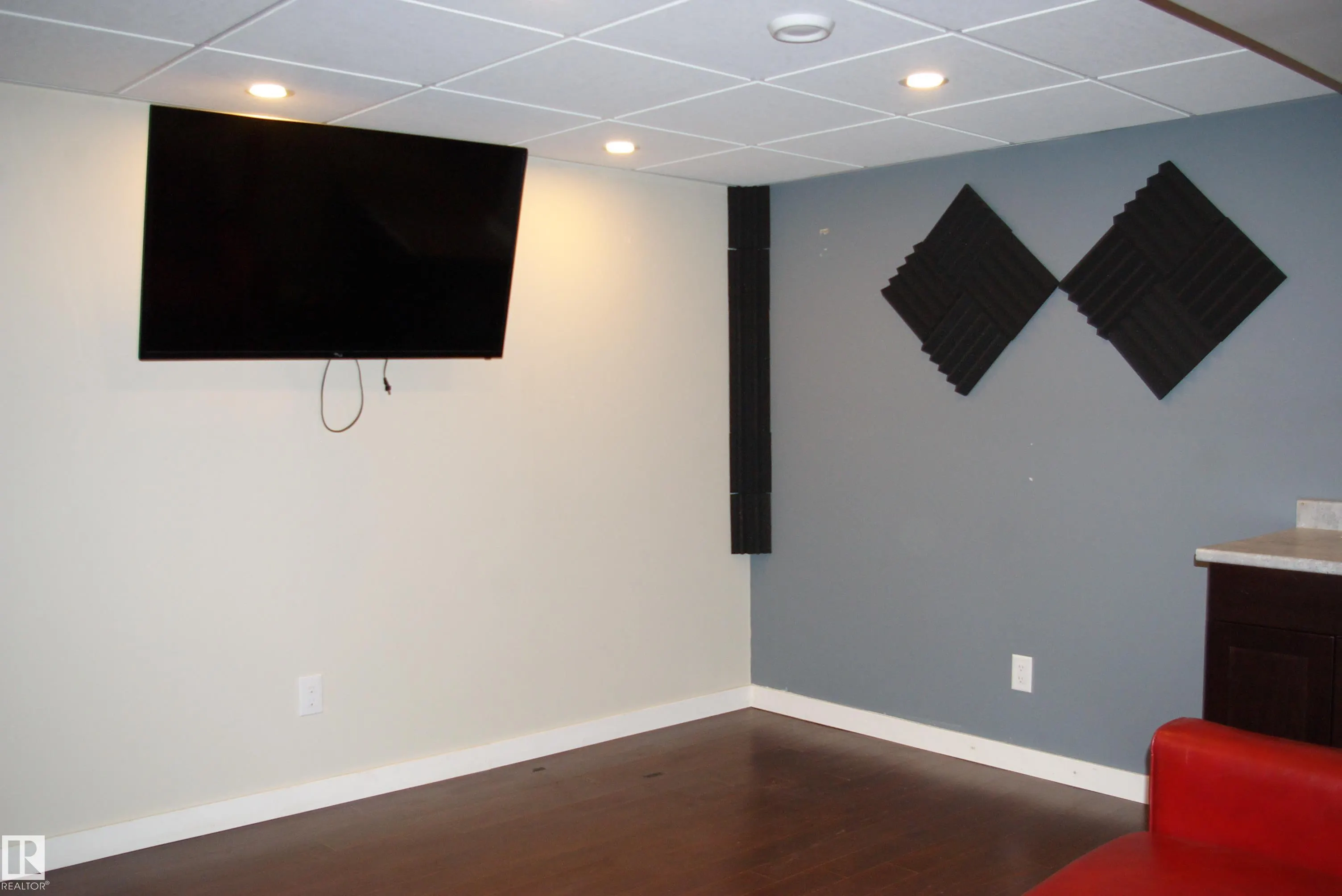 30 GREENFIELD Estates