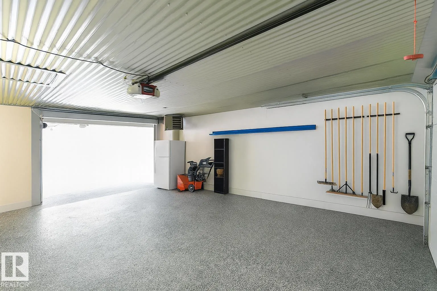 11844 ST ALBERT Trail