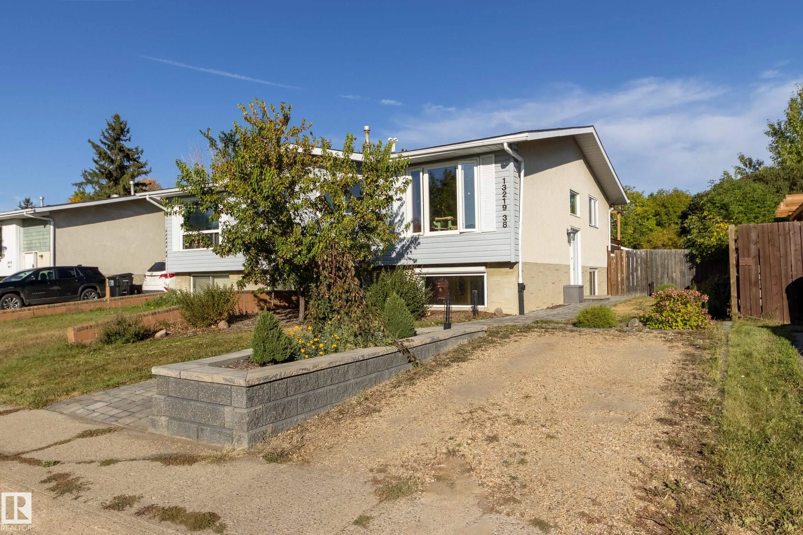 13219 38 Street