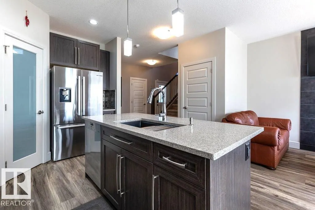 3607 HUMMINGBIRD Way