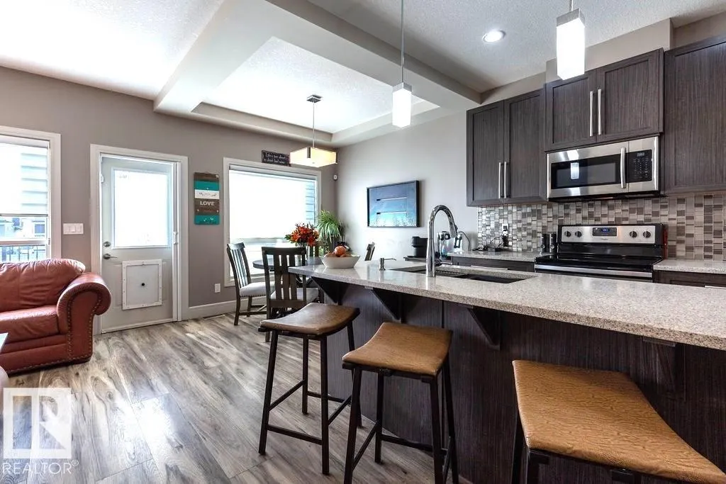 3607 HUMMINGBIRD Way