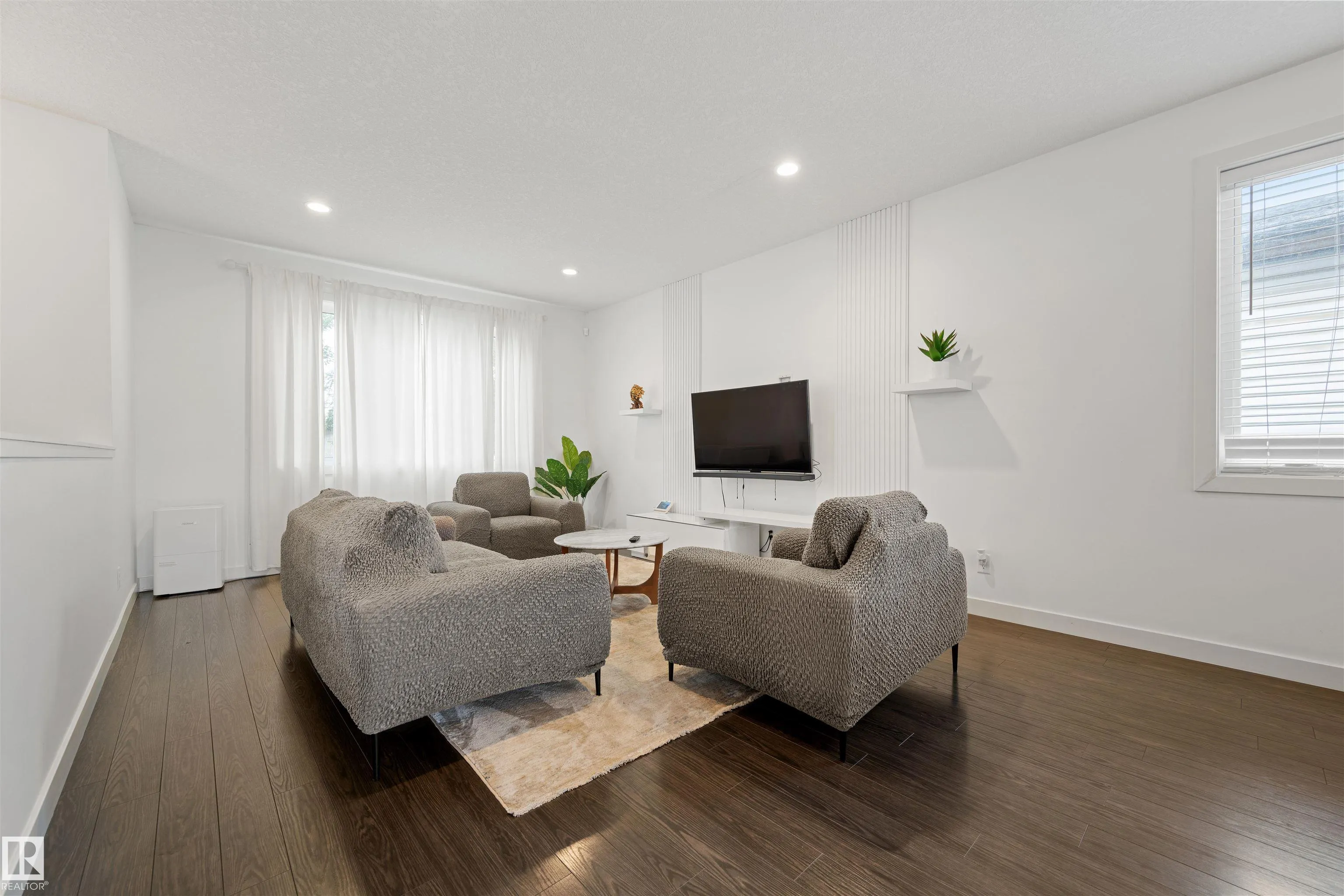 9645 150 Street