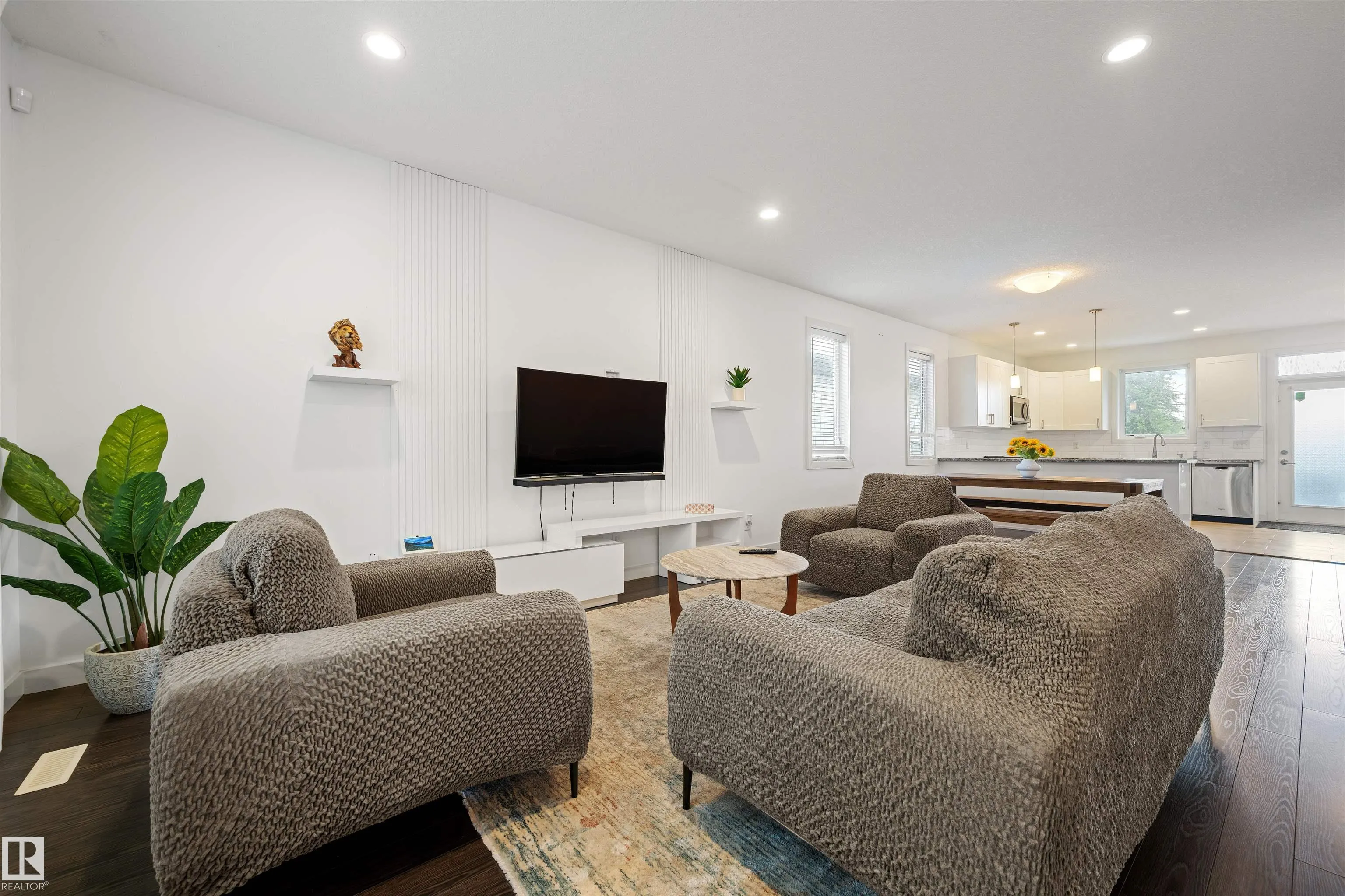 9645 150 Street