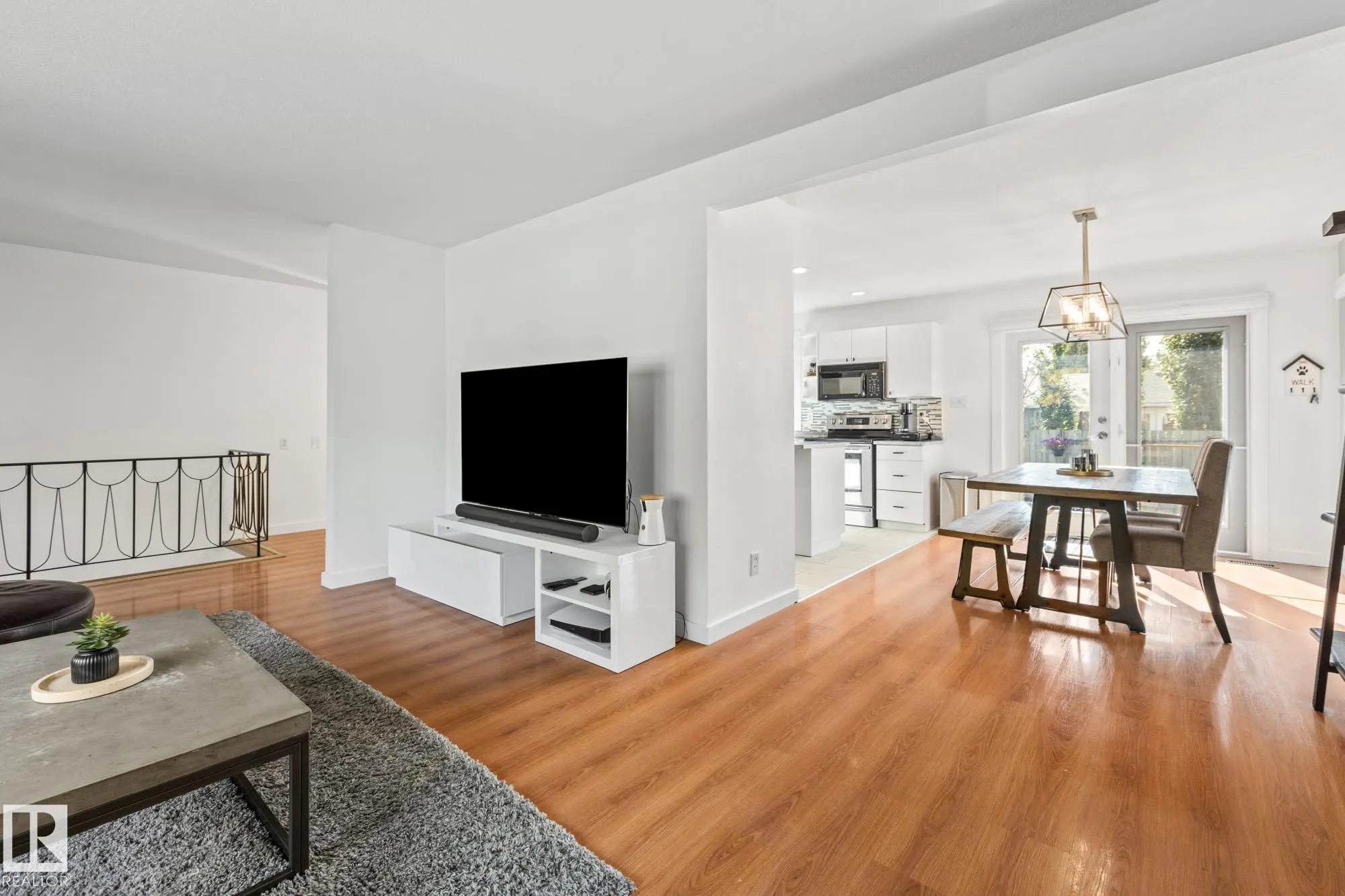 54 LAROSE Drive