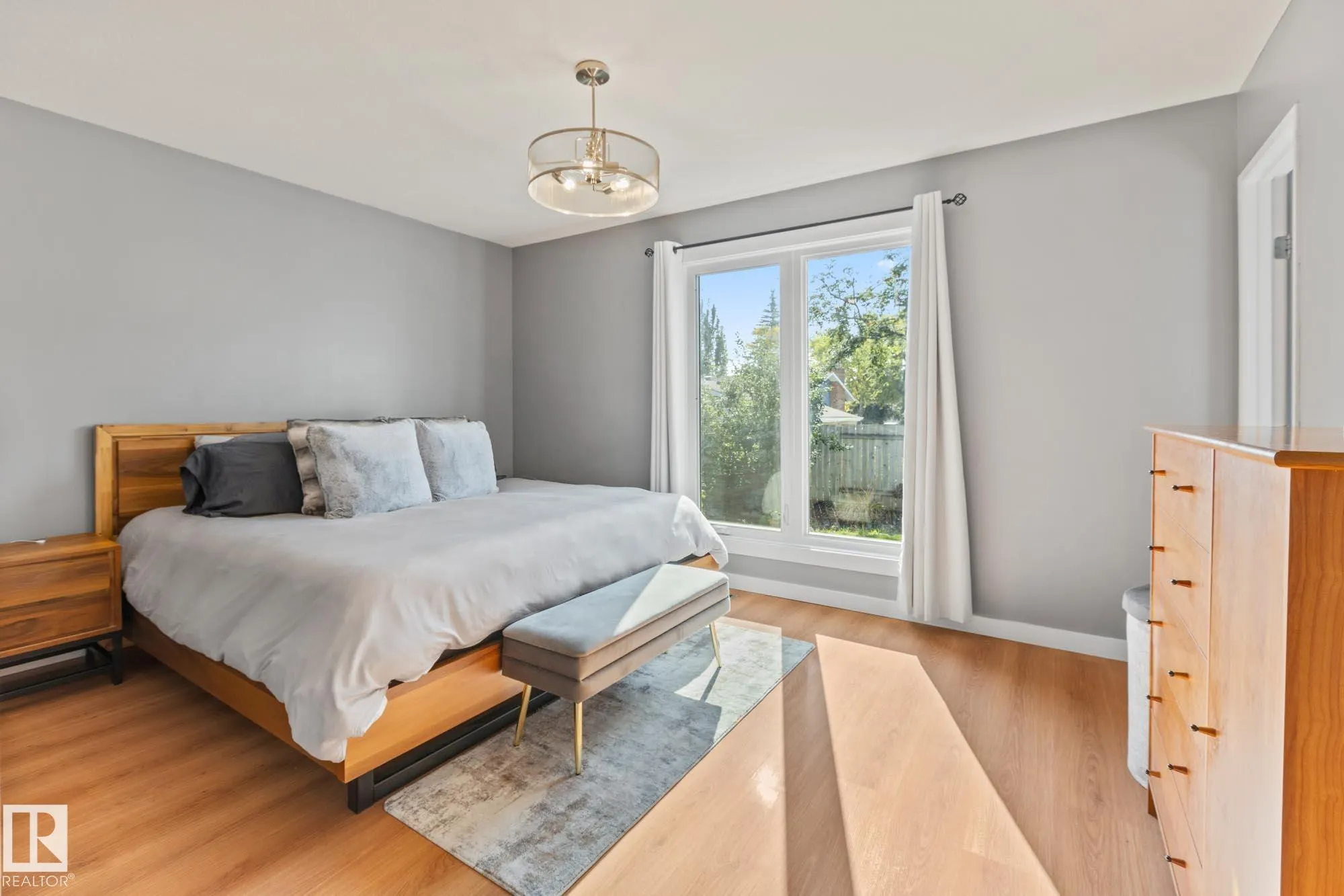 54 LAROSE Drive