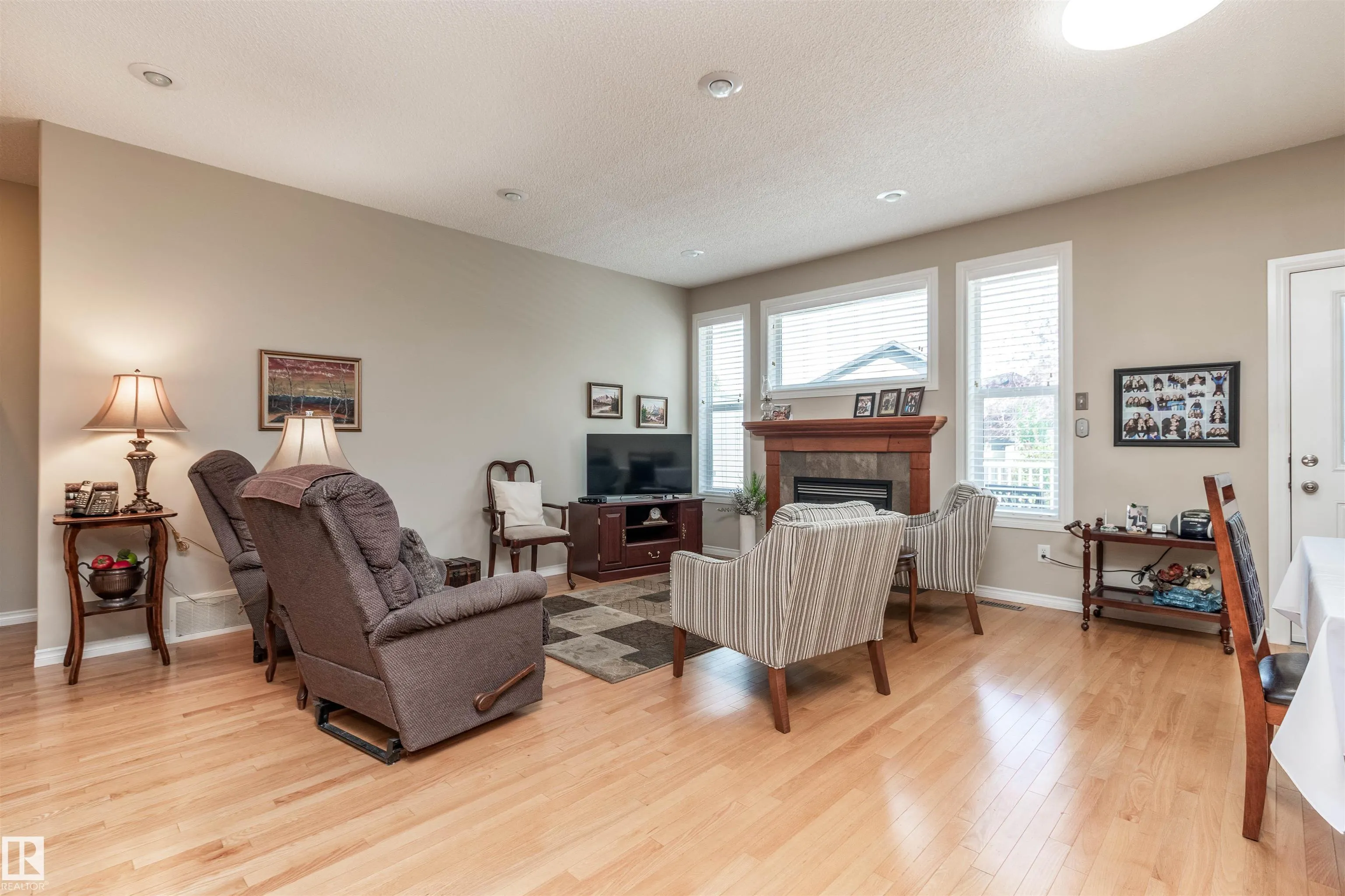 287 RIDGELAND Crescent