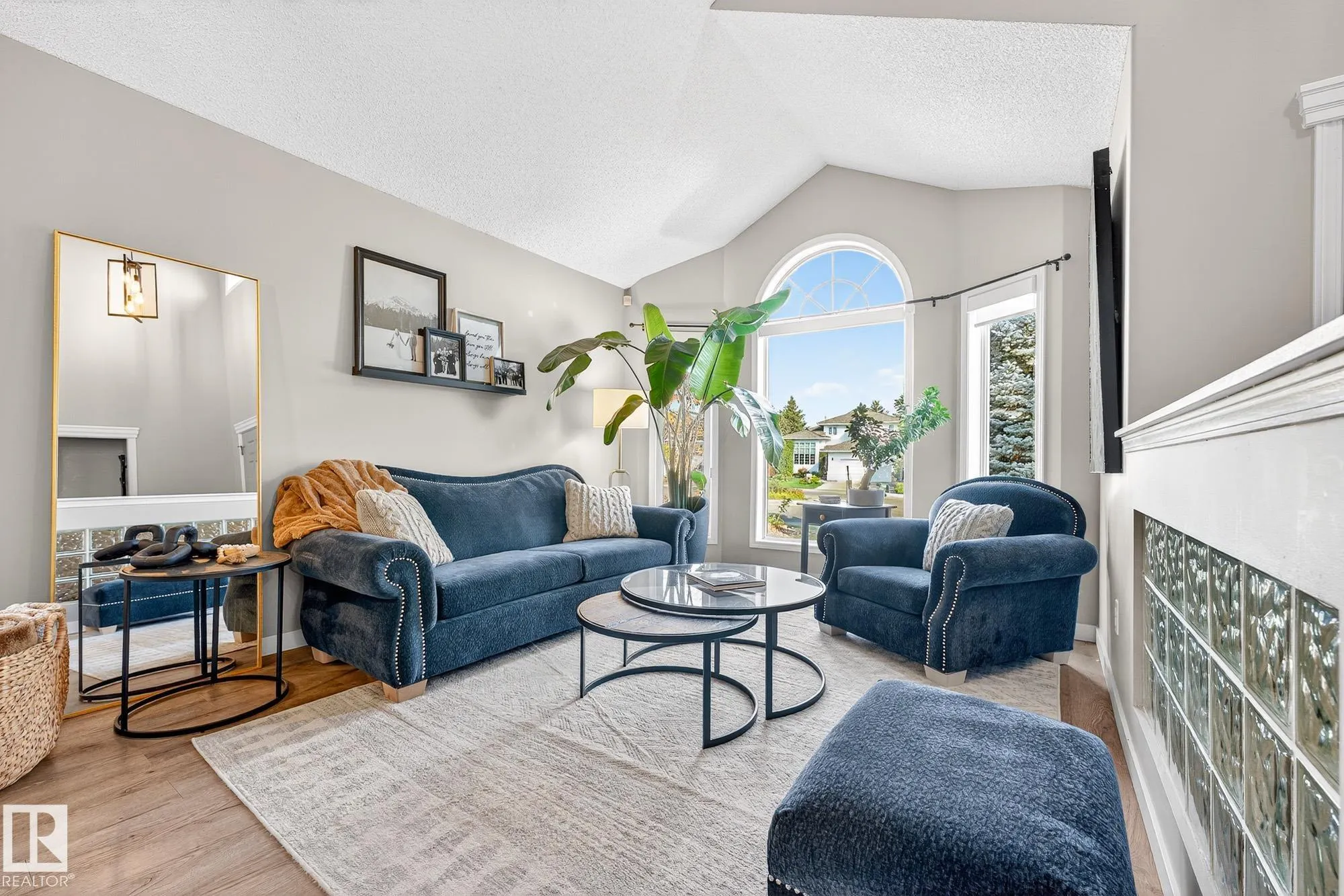 250 NORWICH Bay