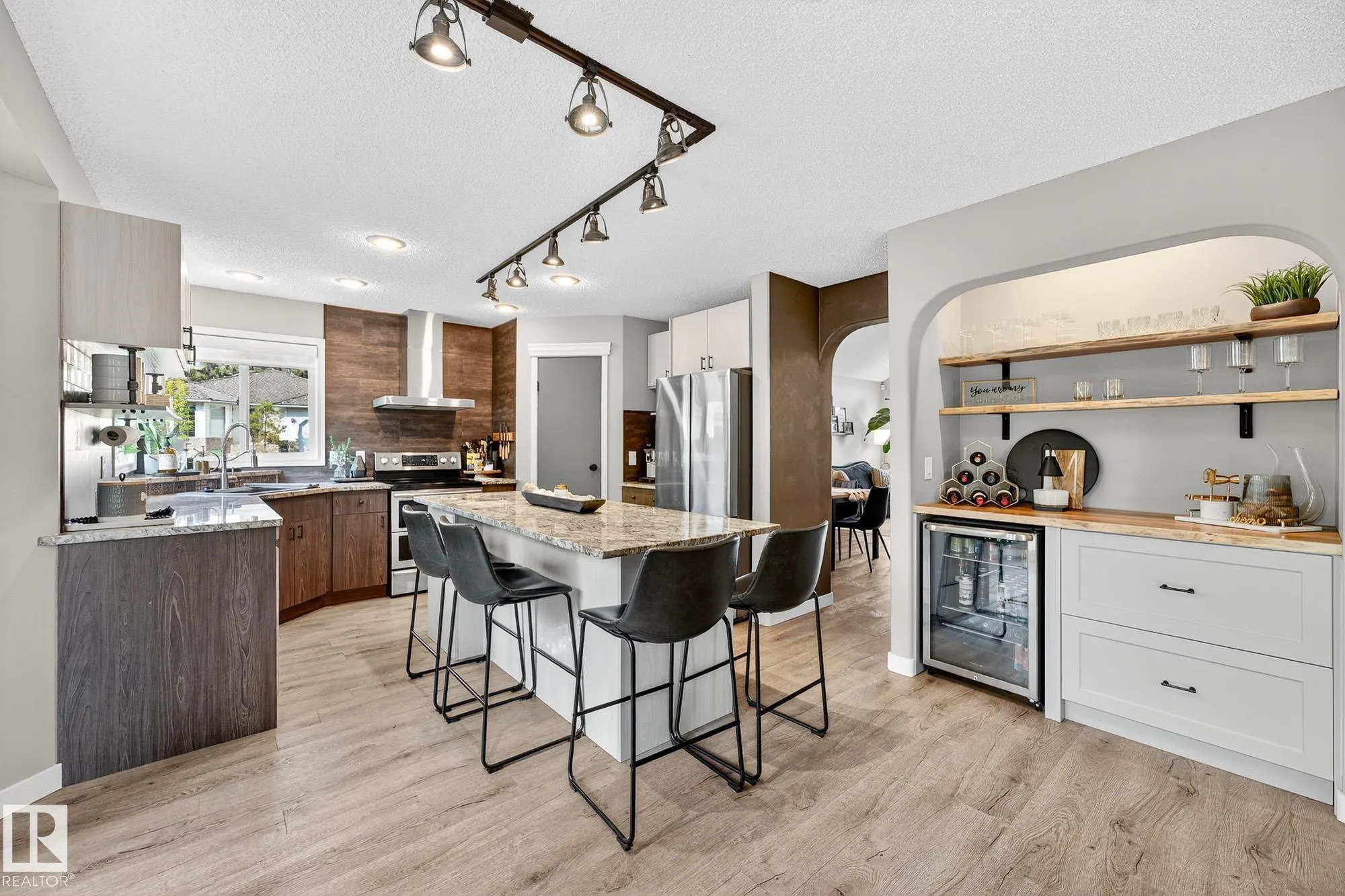 250 NORWICH Bay