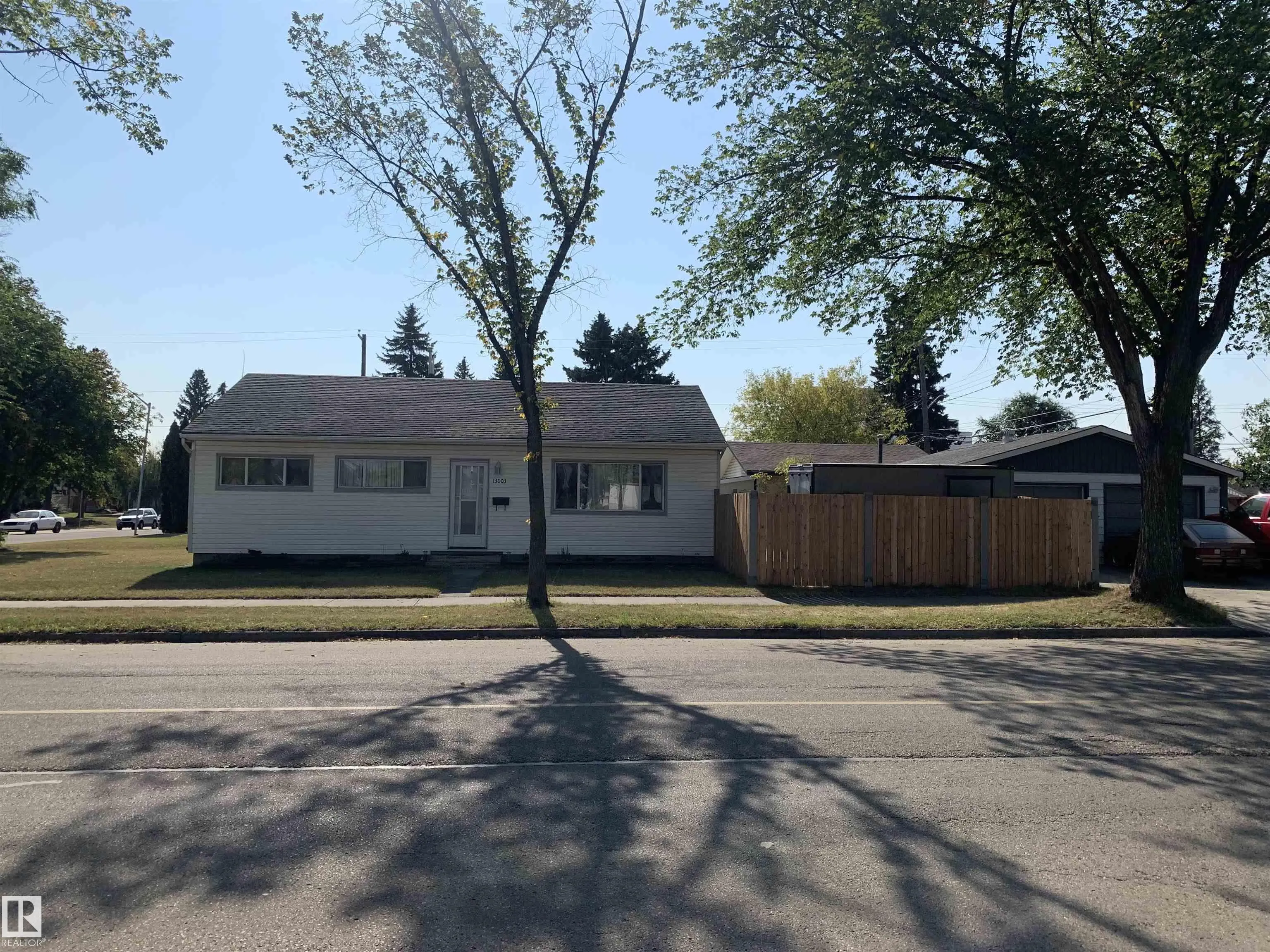 13003 129 Avenue