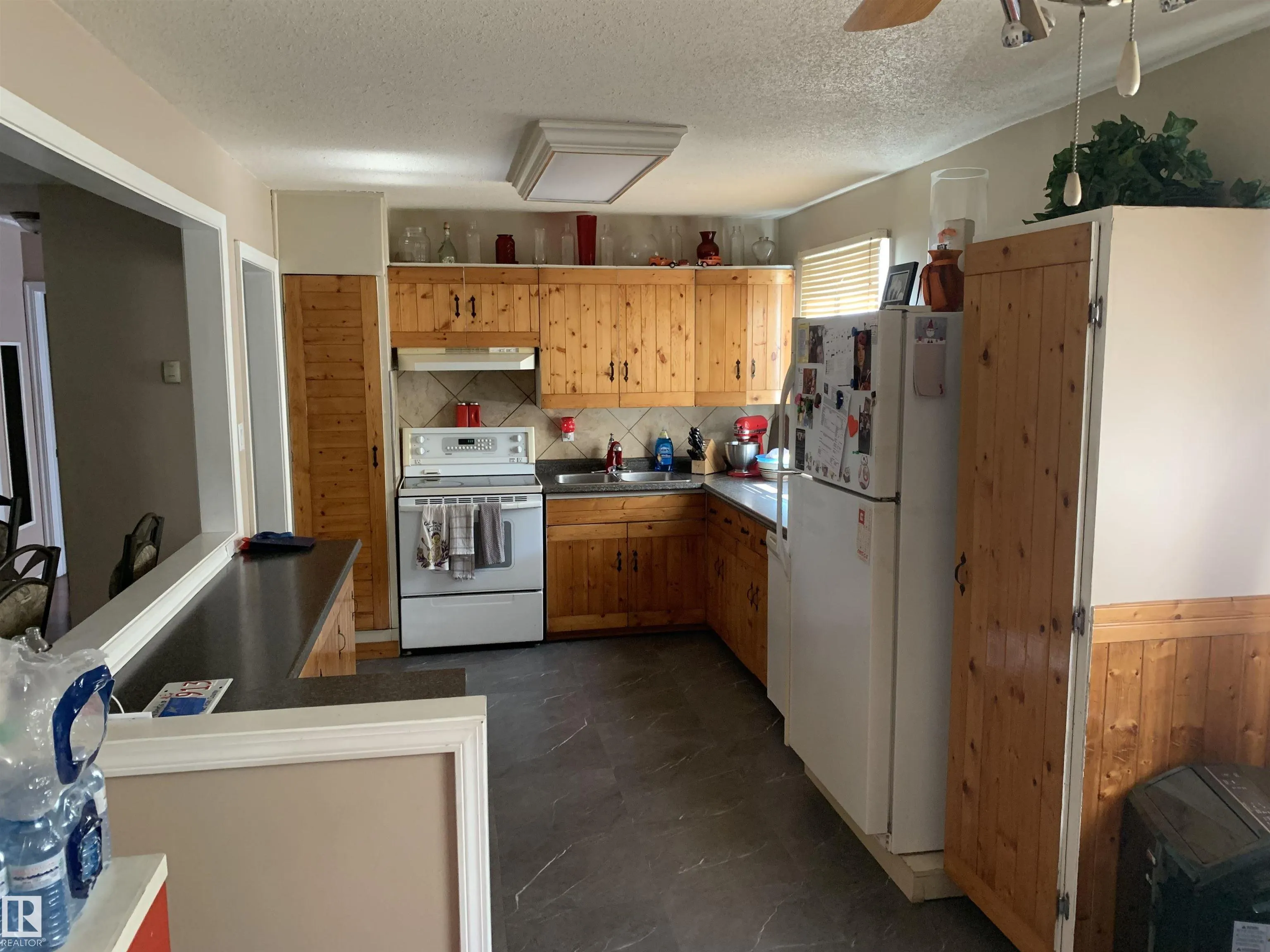 13003 129 Avenue