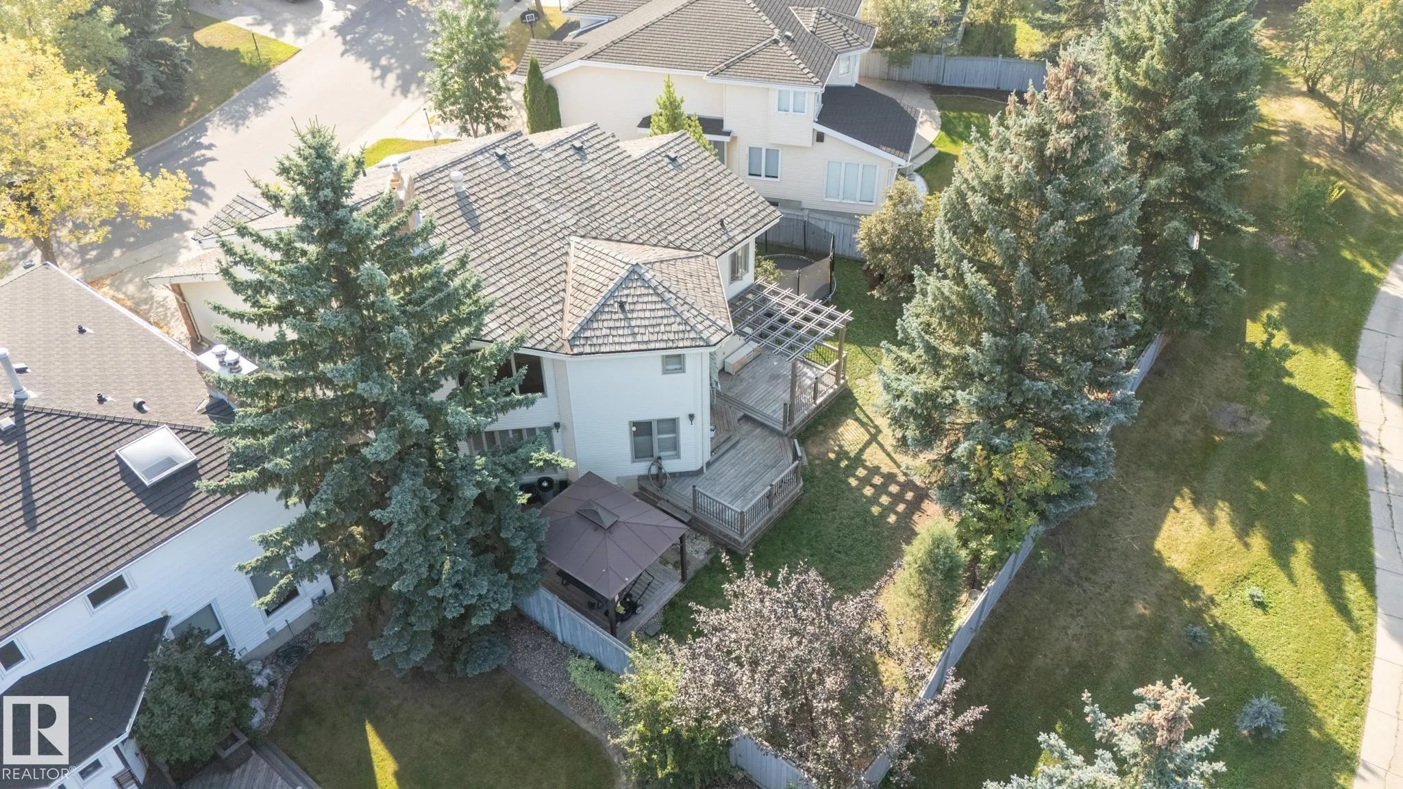 410 OLSEN Close
