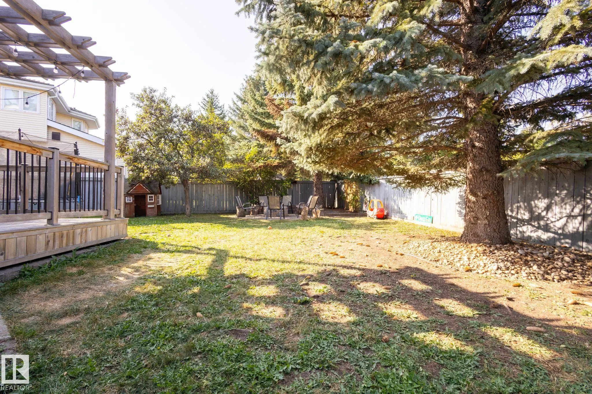 410 OLSEN Close