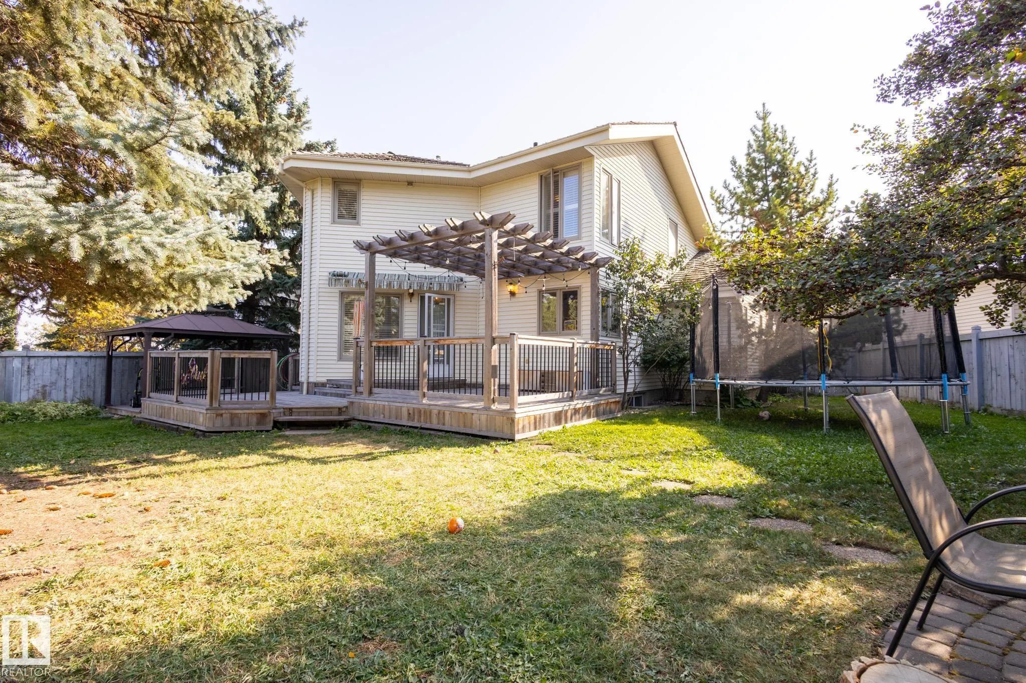 410 OLSEN Close