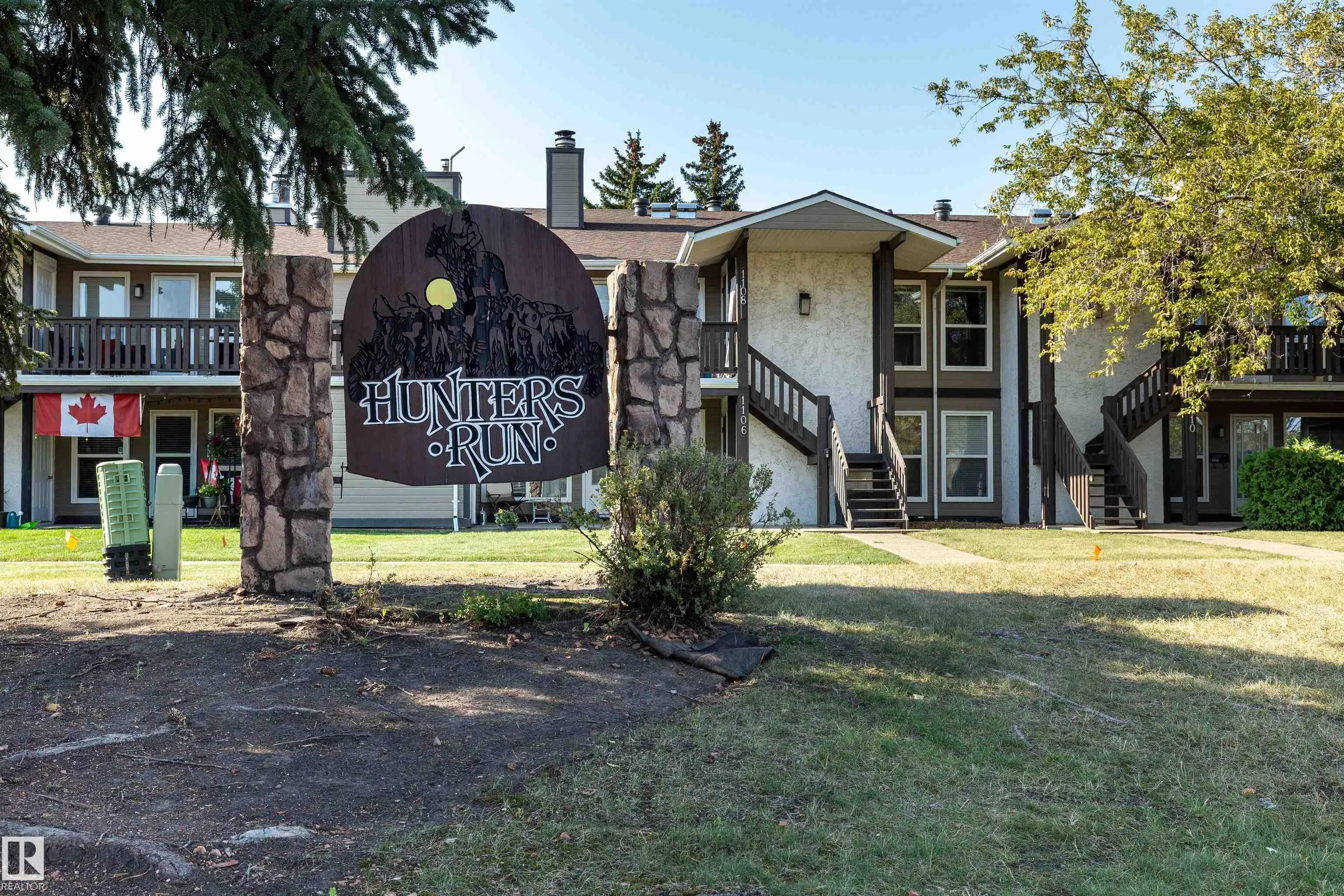 1112 SADDLEBACK Road
