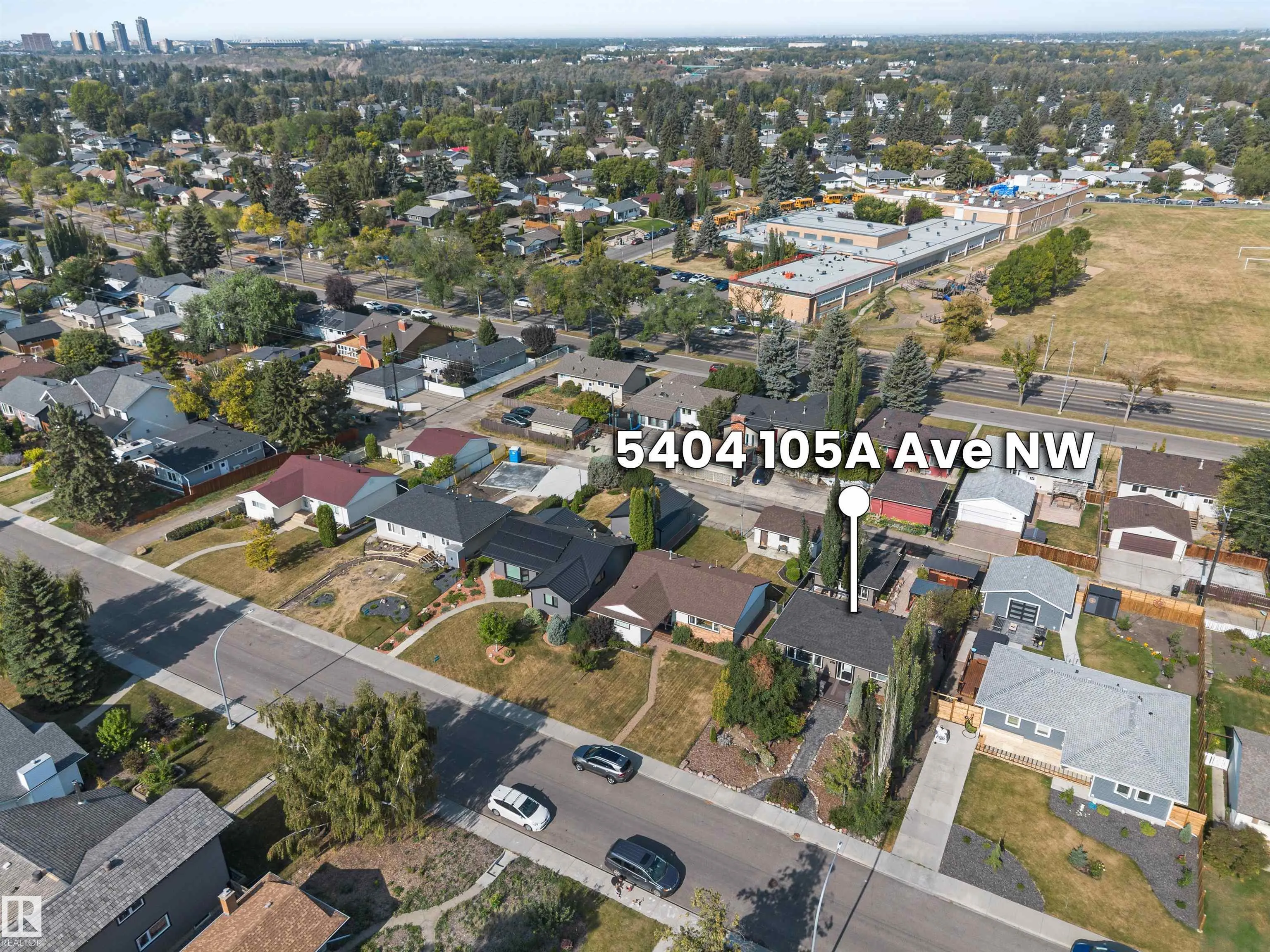 5404 105A Avenue