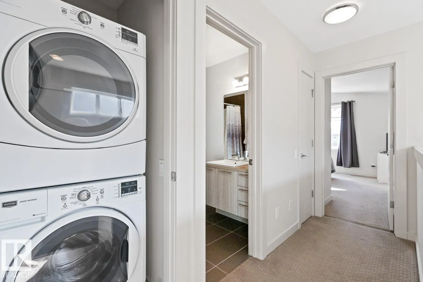 3 KENTON Way