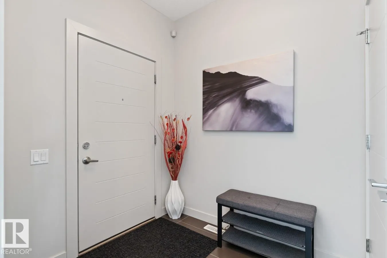 3 KENTON Way