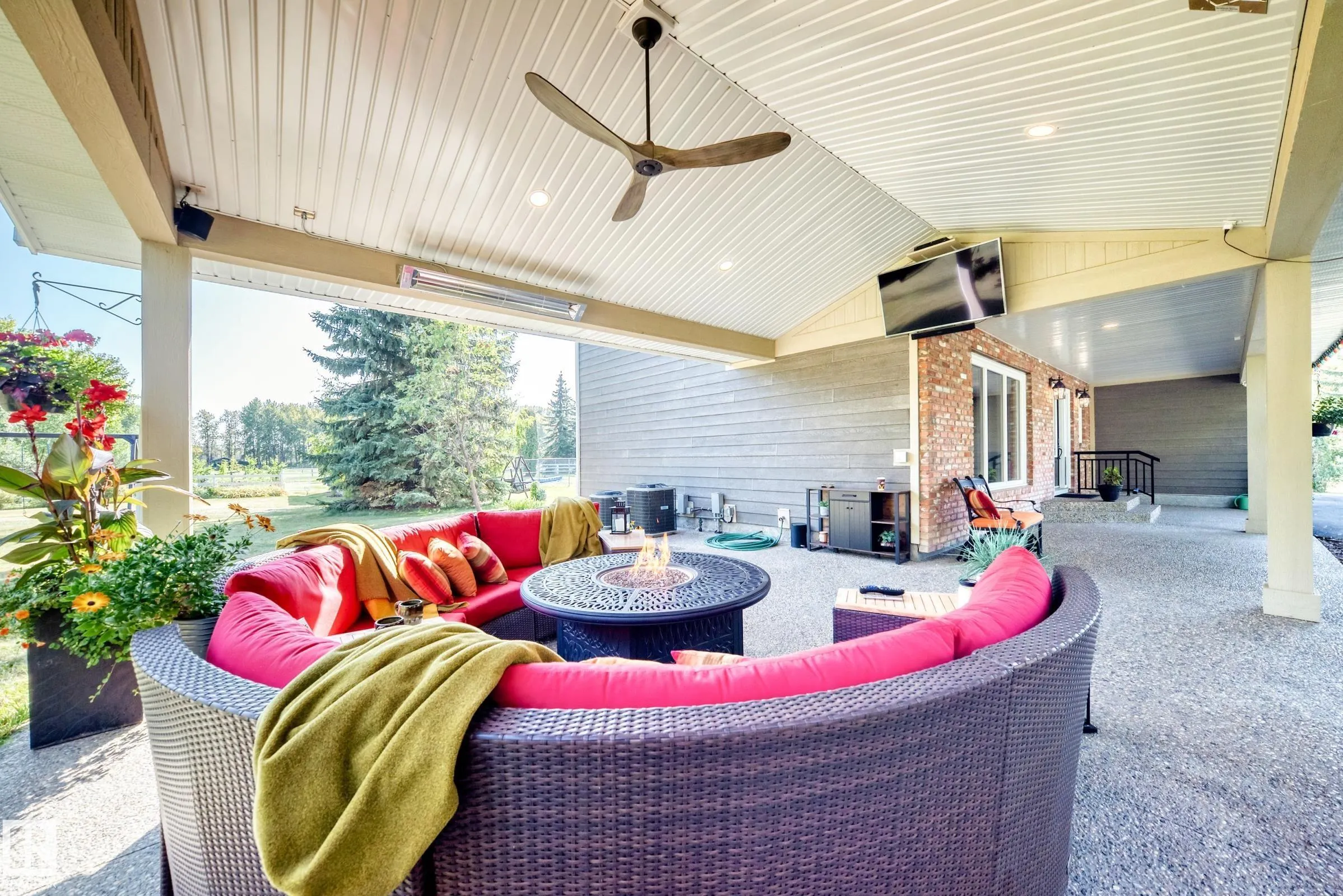 51514 RGE ROAD 261