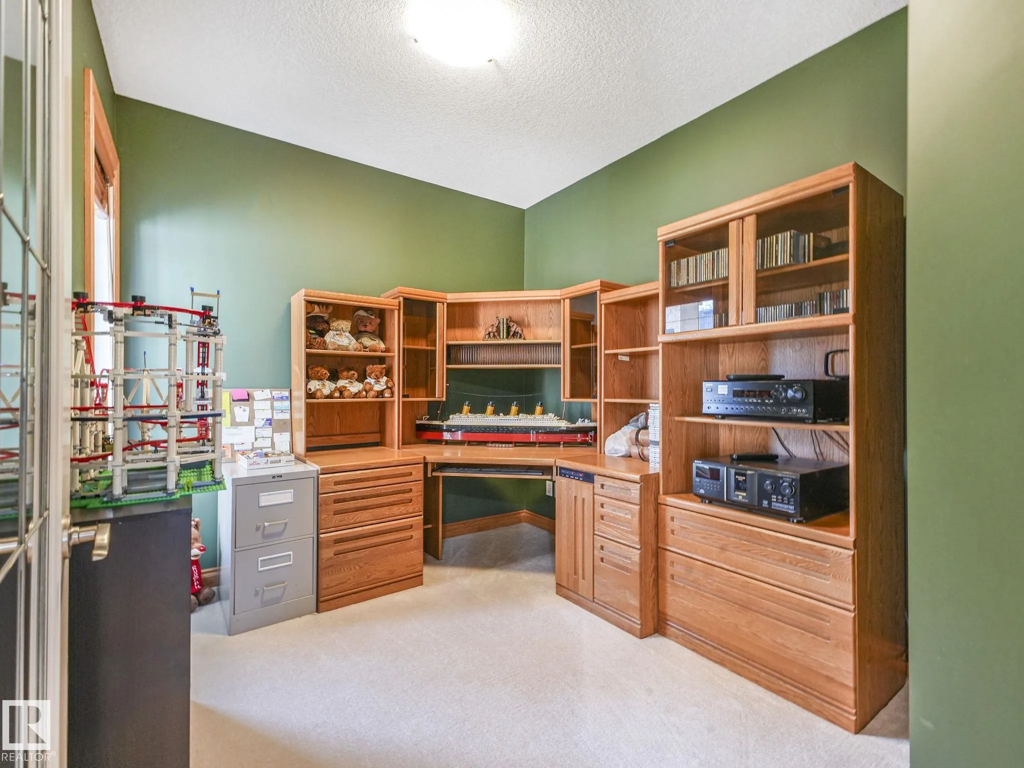 81 PROMENADE Boulevard