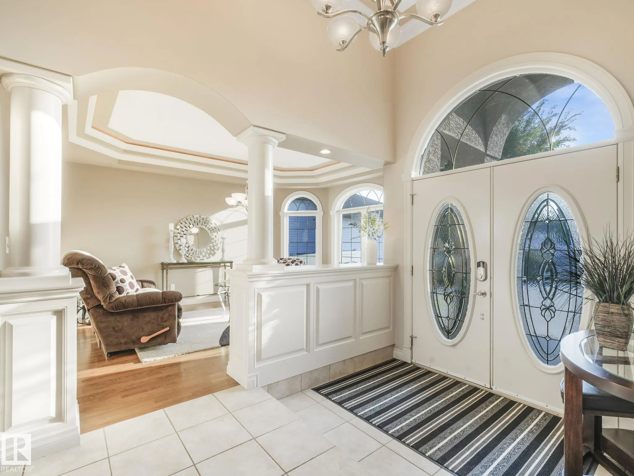 81 PROMENADE Boulevard