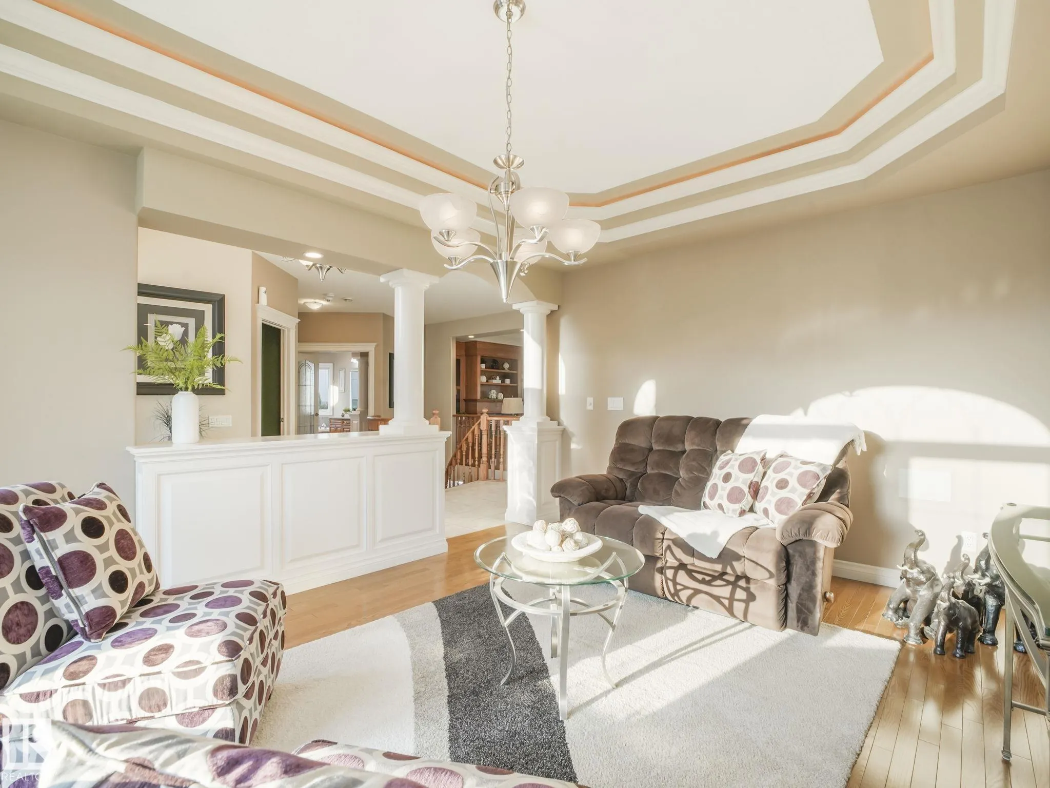 81 PROMENADE Boulevard