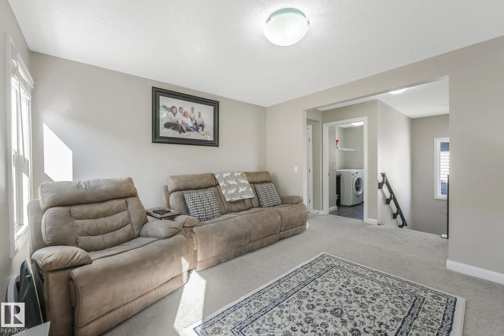 1298 SECORD LANDING Landing