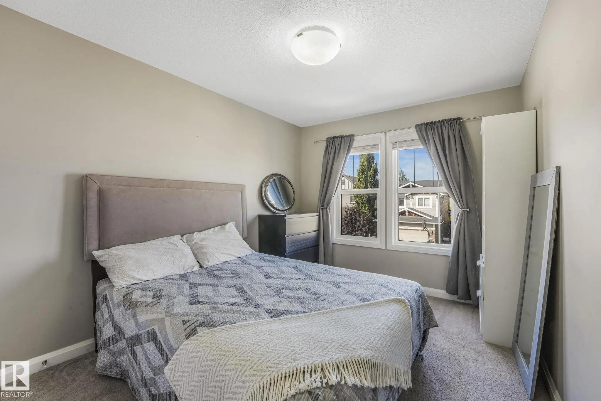 1298 SECORD LANDING Landing