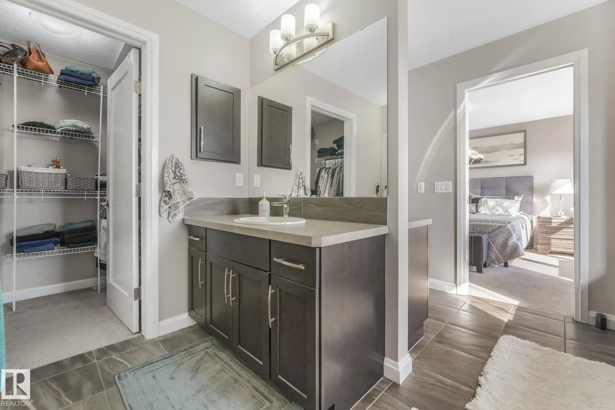1298 SECORD LANDING Landing